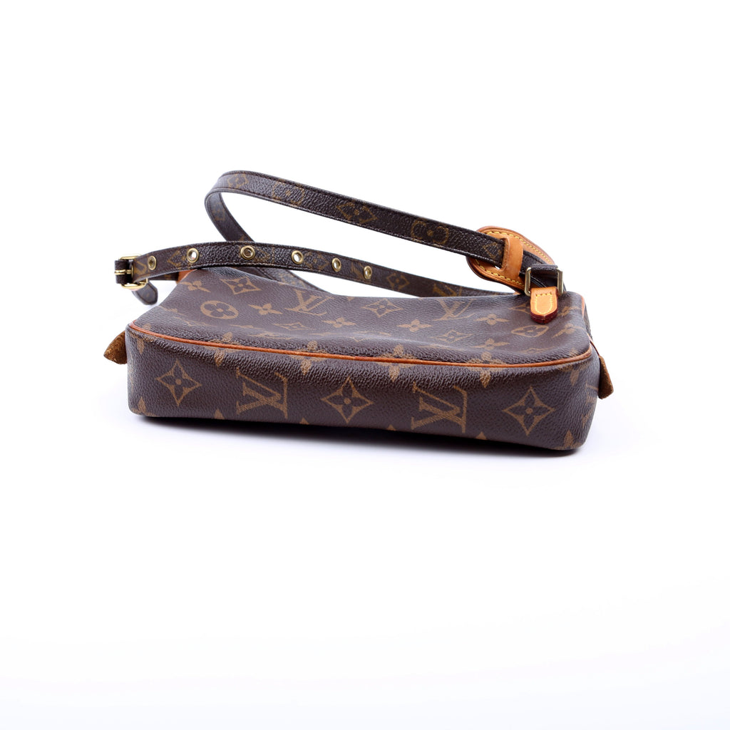 Pochette Marly Bandouliere Monogram
