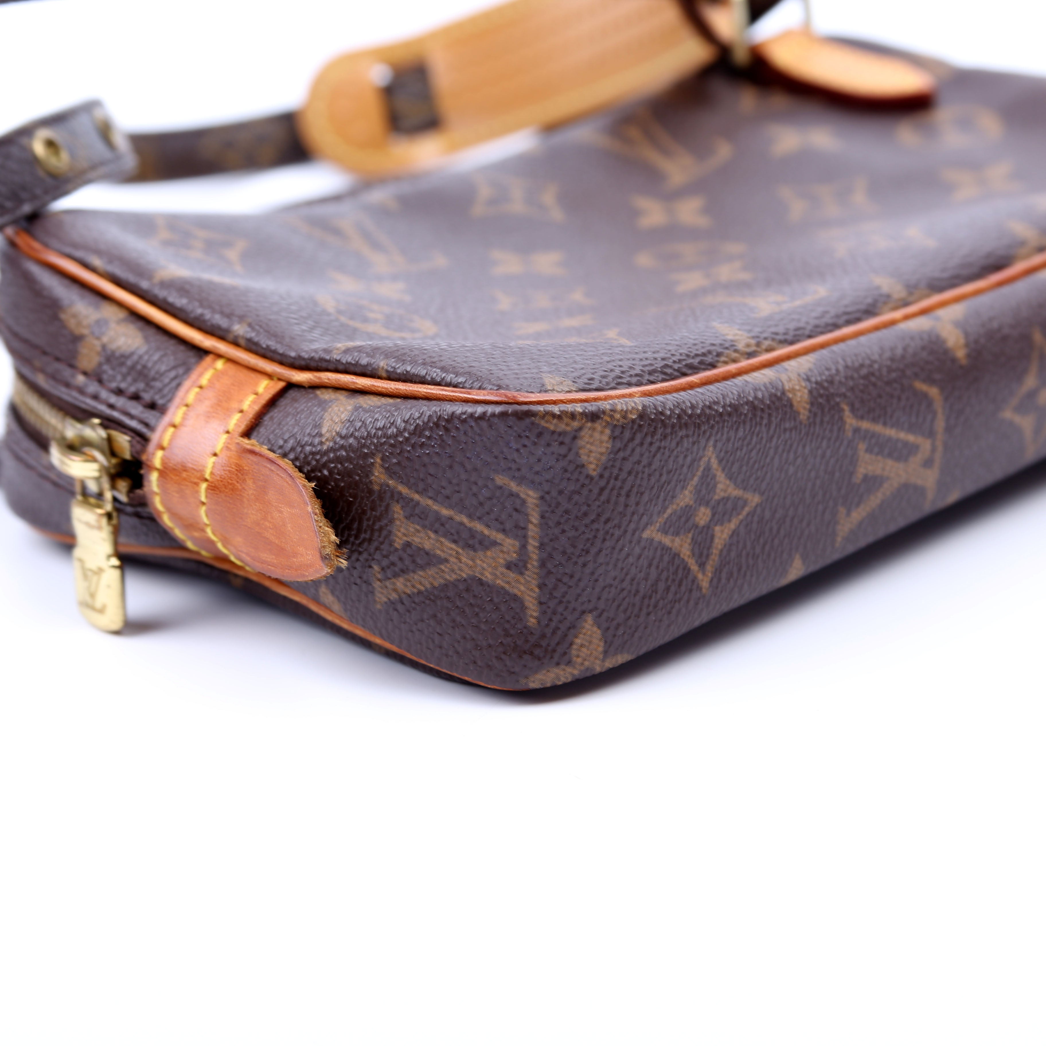 Pochette Marly Bandouliere Monogram