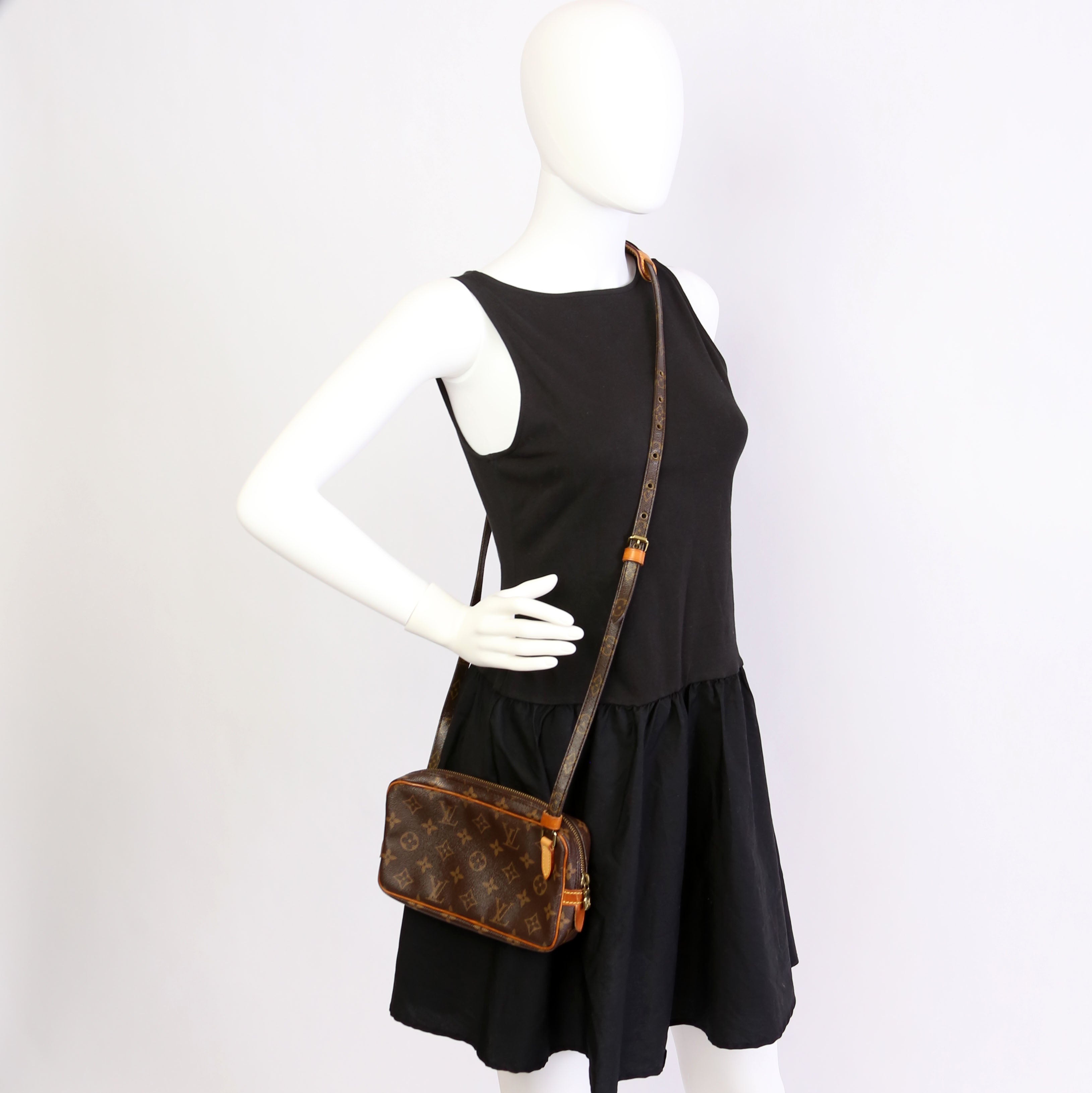 Pochette Marly Bandouliere Monogram