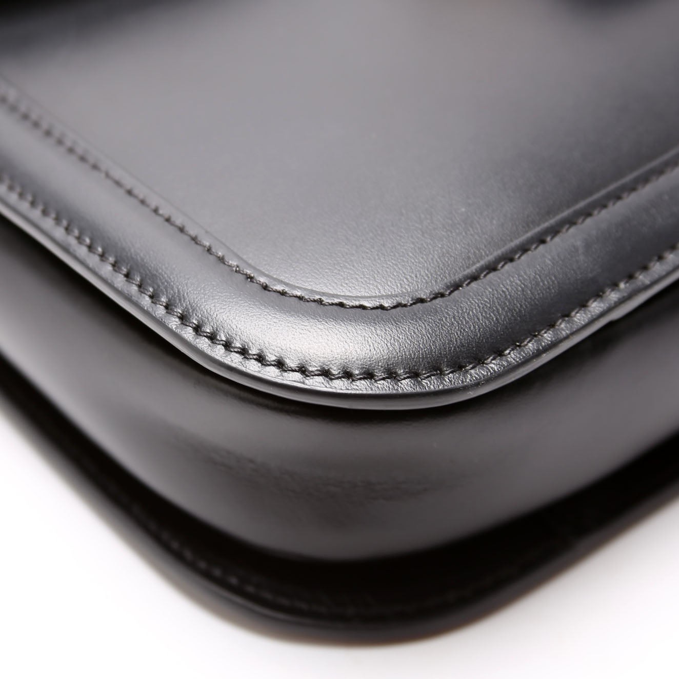 9 to 5 Shoulder Bag Calfskin