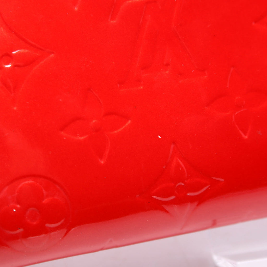 Sarah Wallet Vernis Red