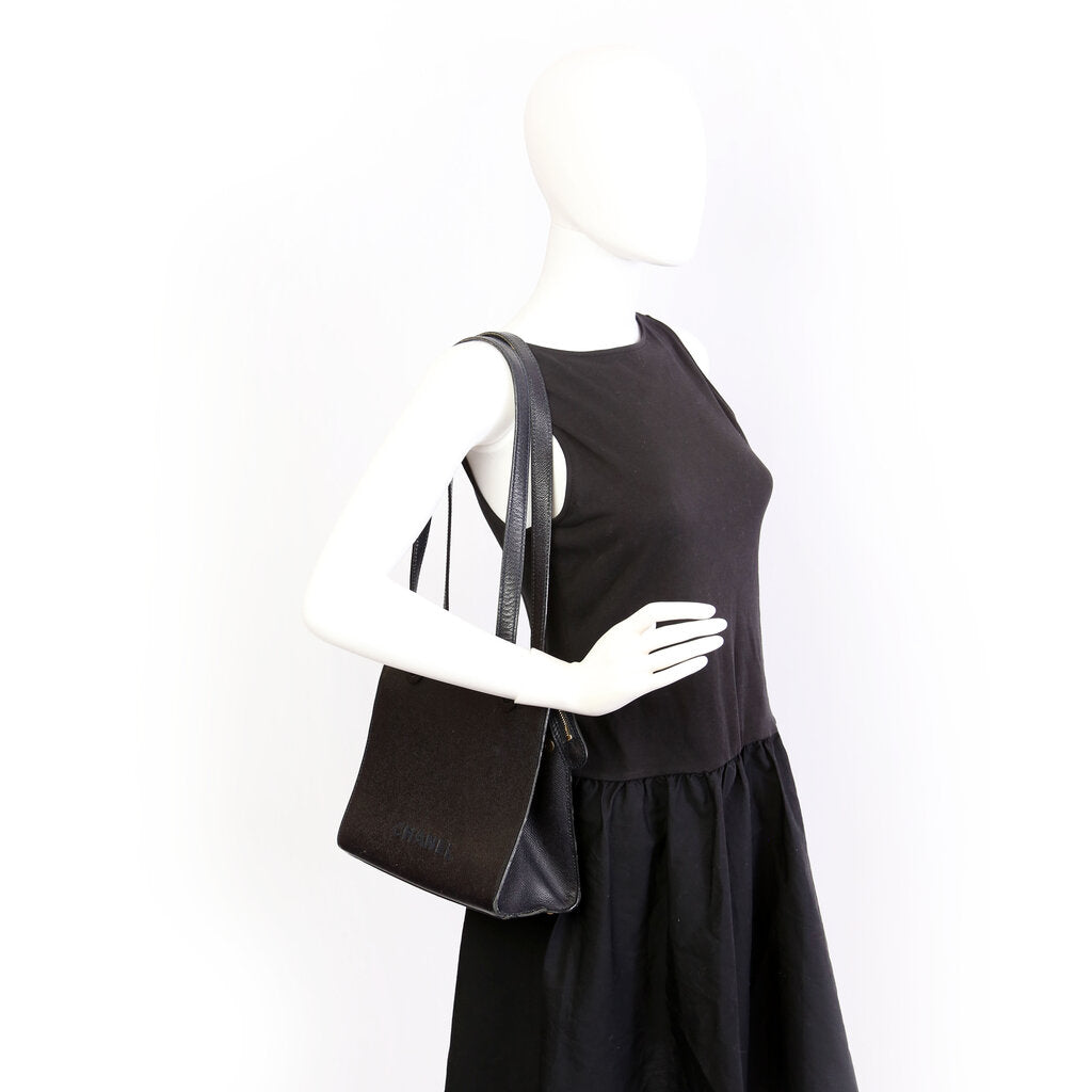 Logo Vintage Small Tote Black