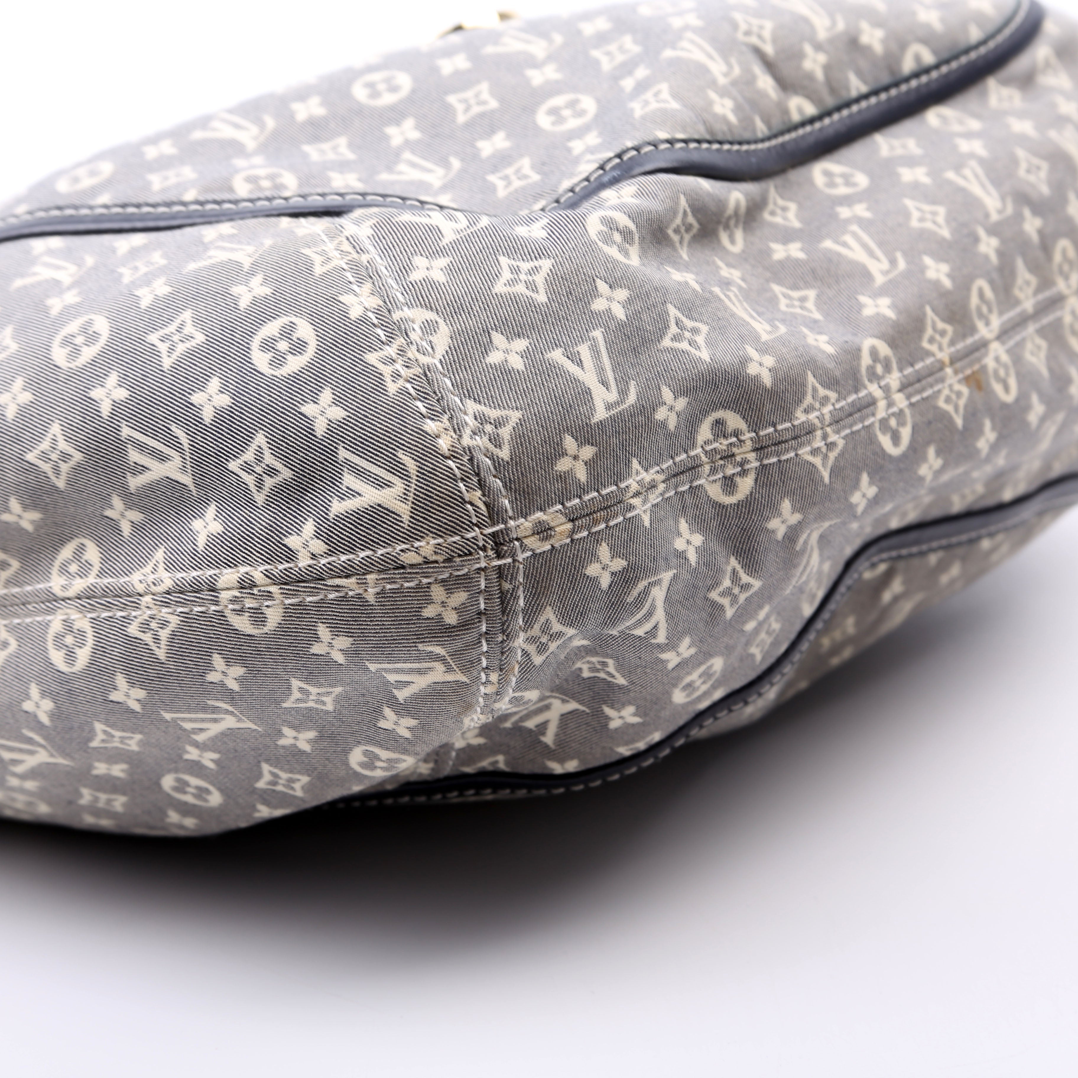 LV Romance Shoulder Idylle Blue