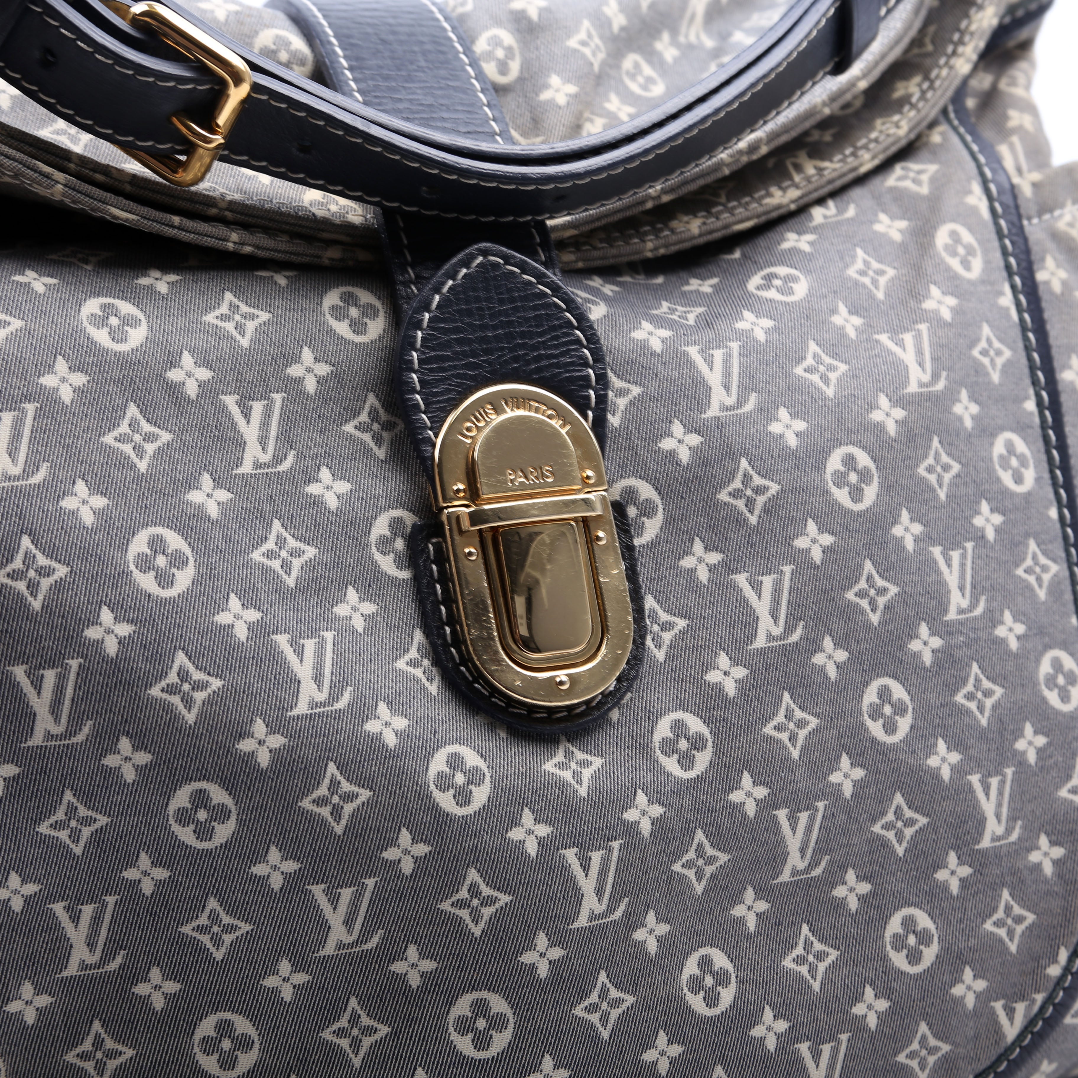 LV Romance Shoulder Idylle Blue