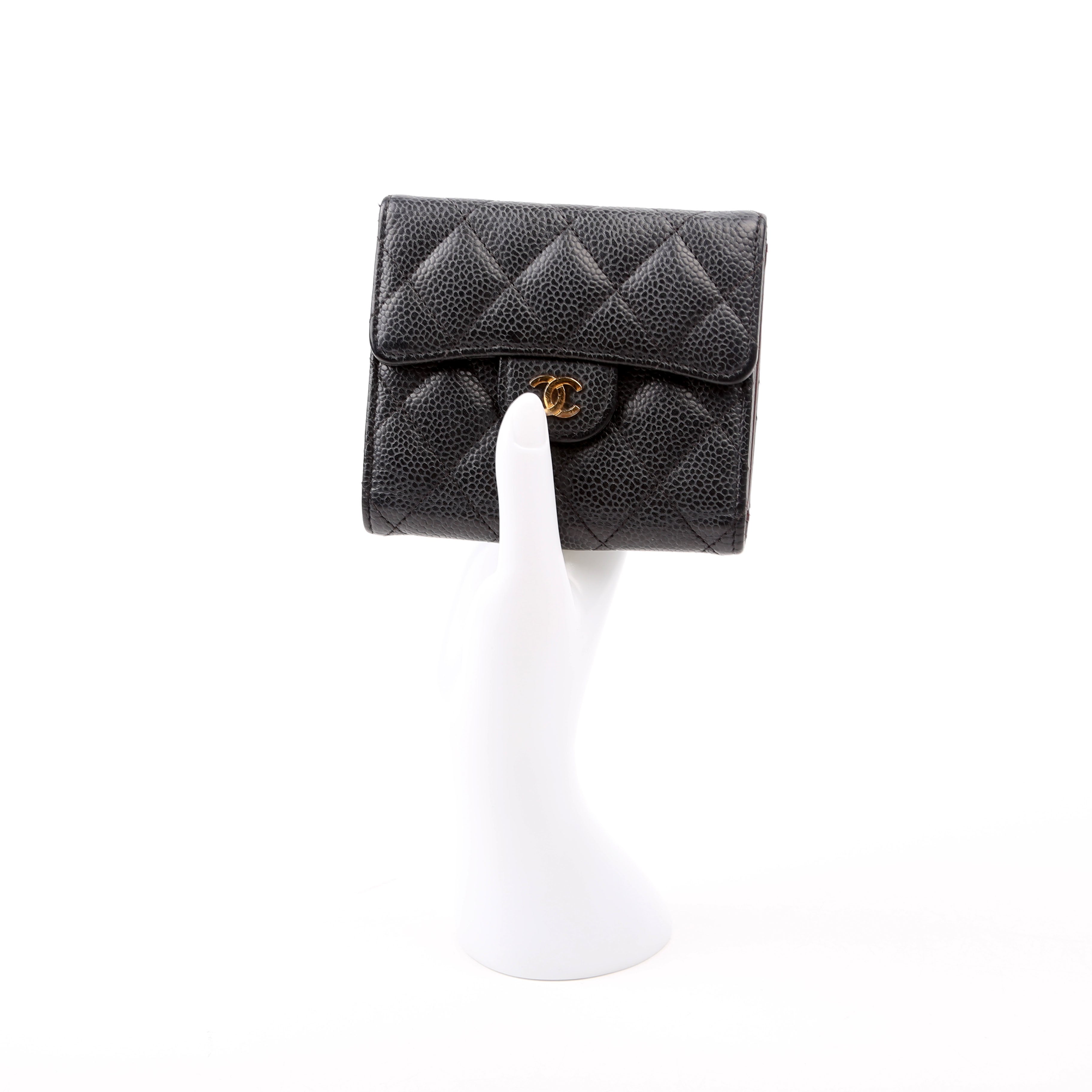 Classic Compact Flap Wallet Caviar 31M Black