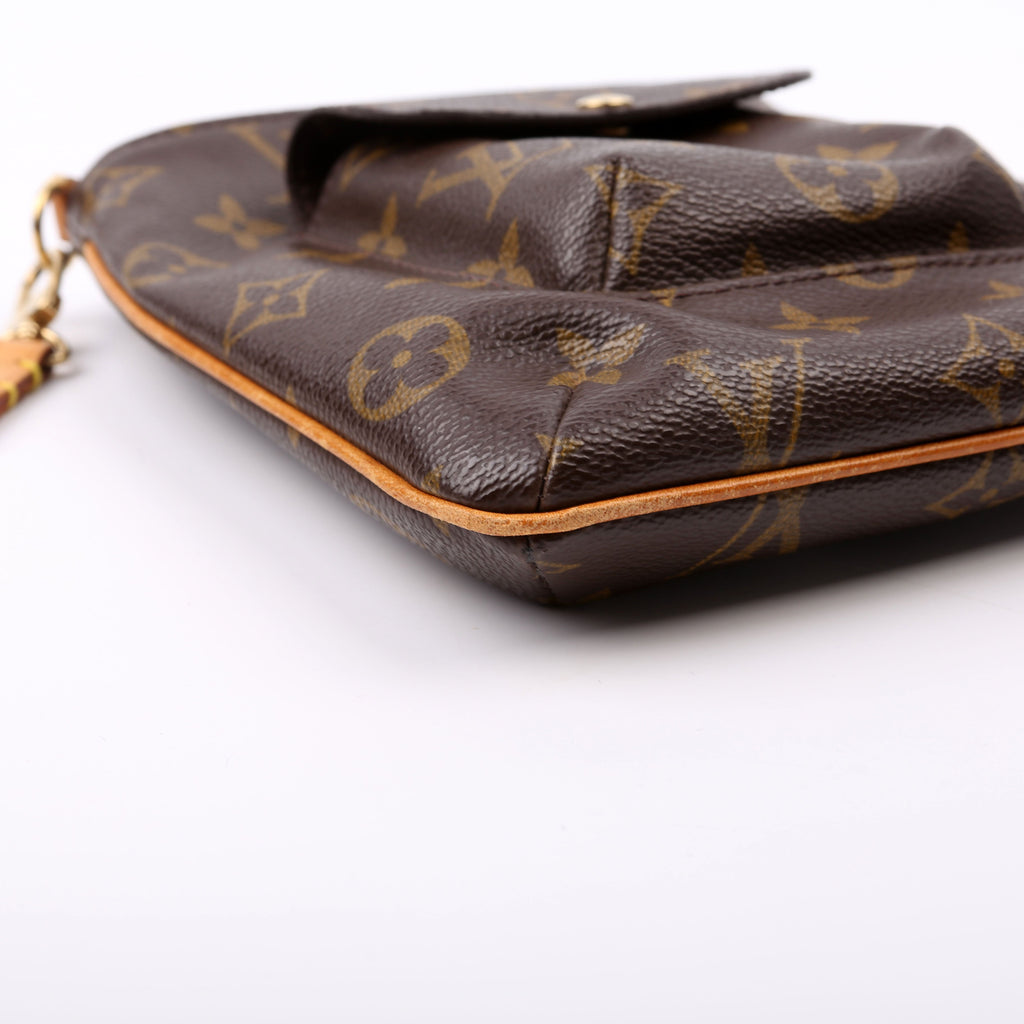 Partition Wristlet Clutch Monogram