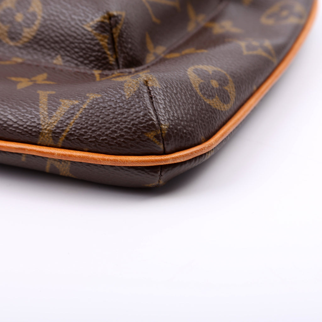 Partition Wristlet Clutch Monogram