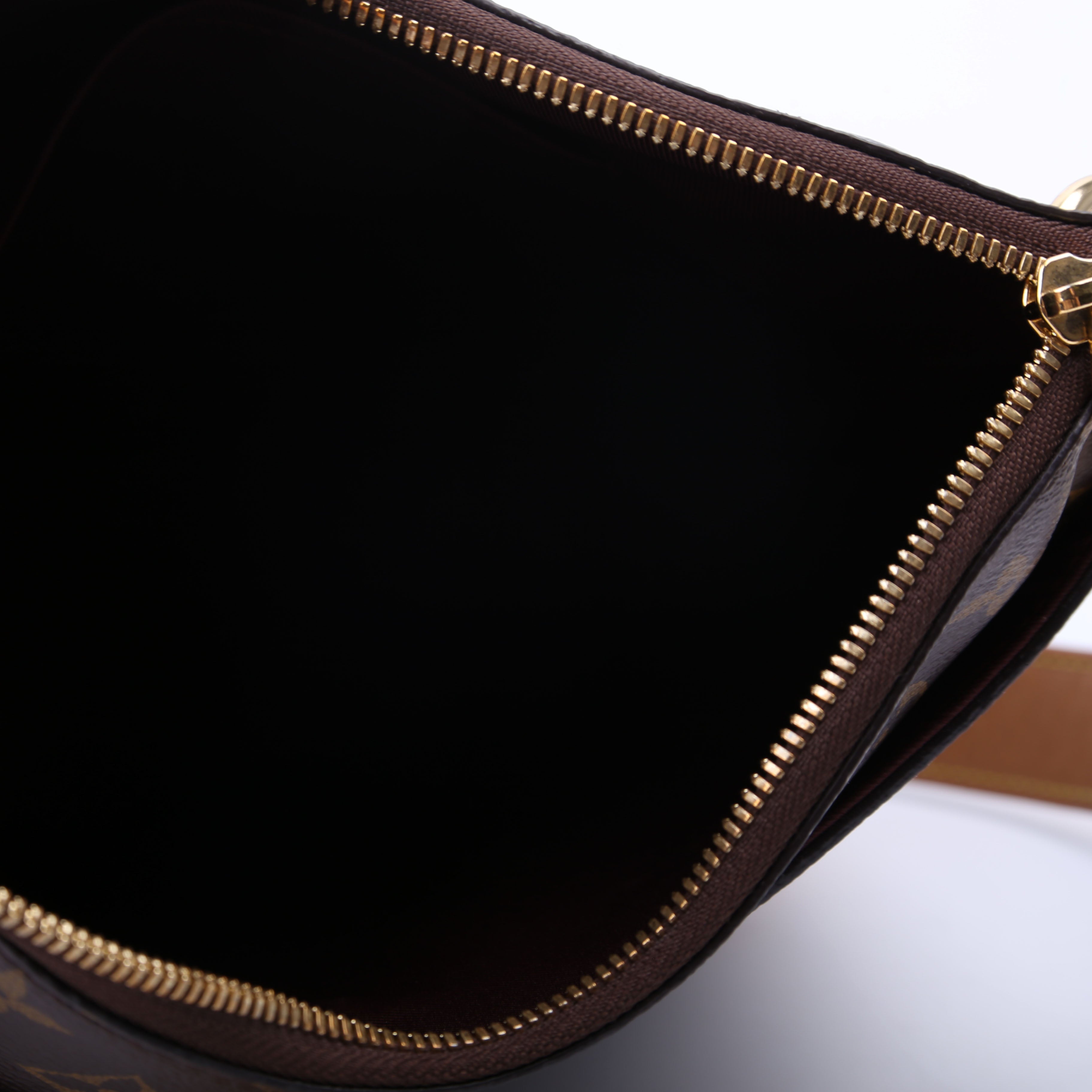 Trade-Odeon MM Monogram New Model