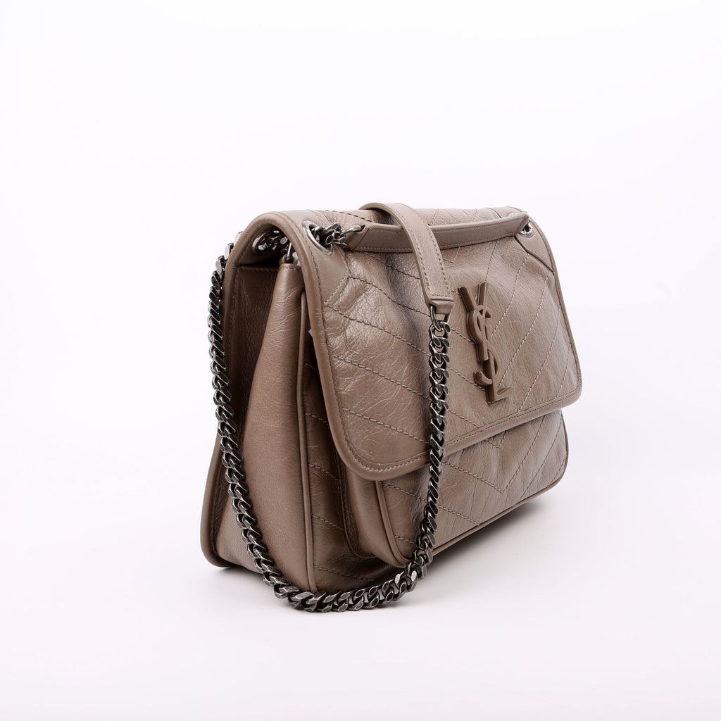 Niki medium Crinkle Leather Taupe