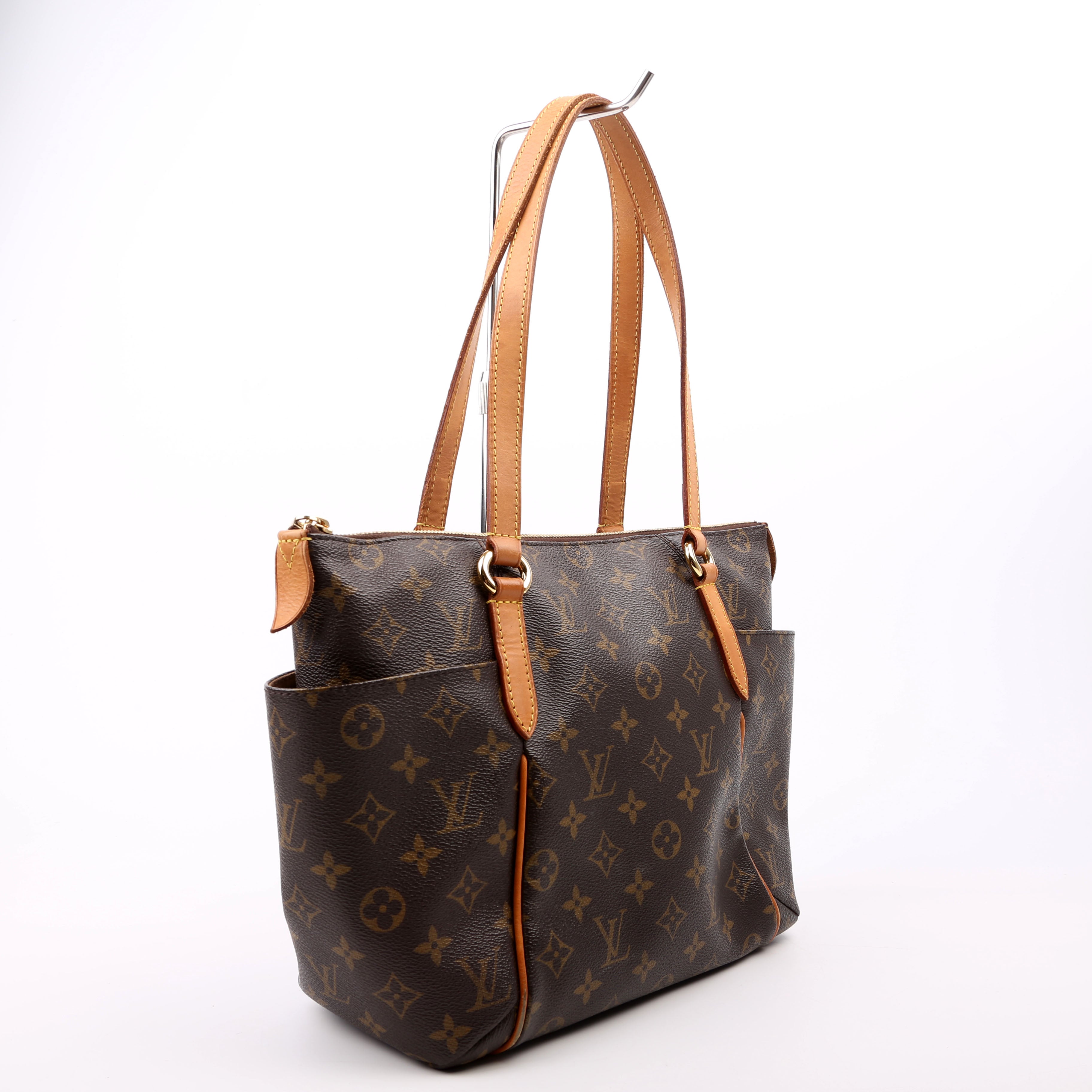 Totally PM Monogram