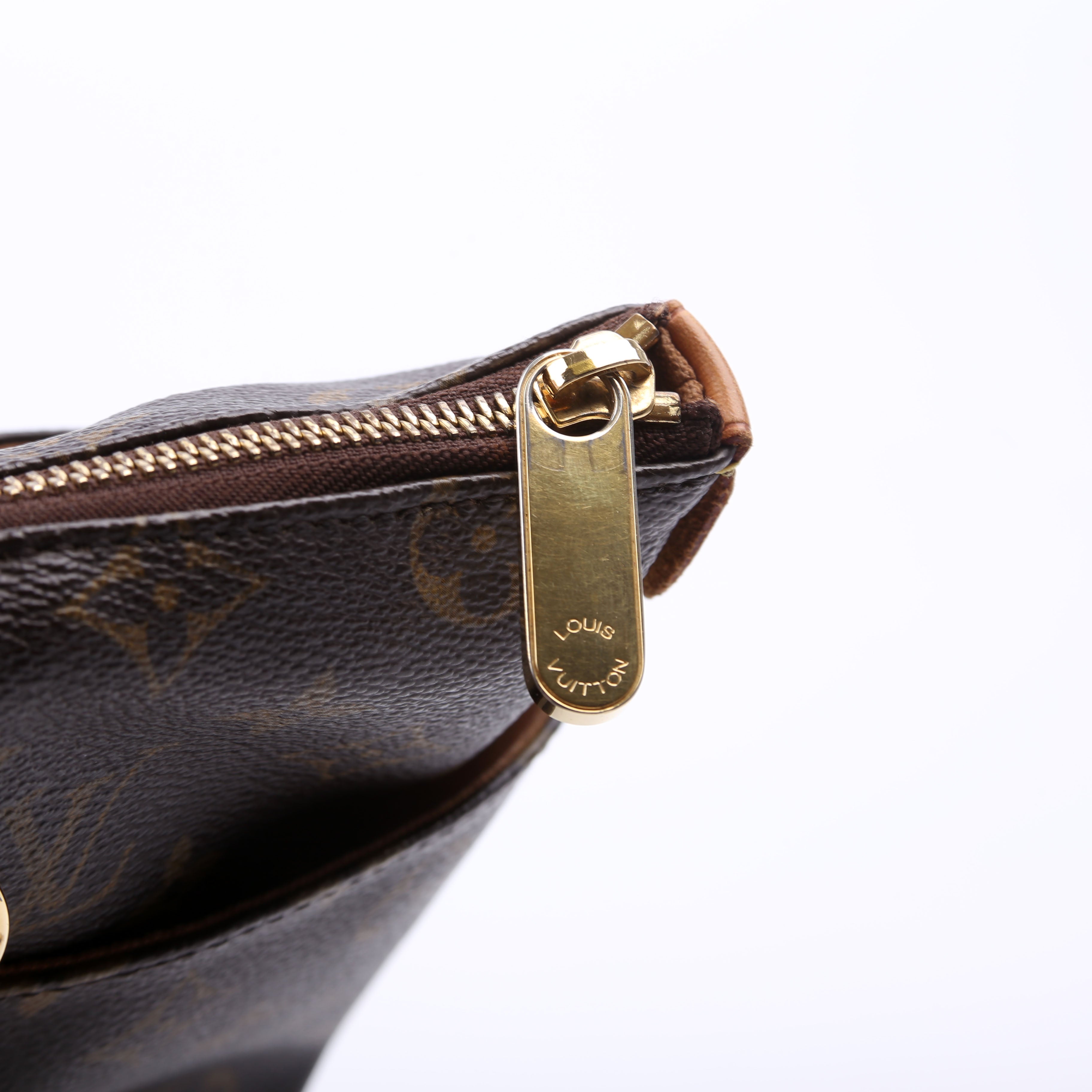 Totally PM Monogram