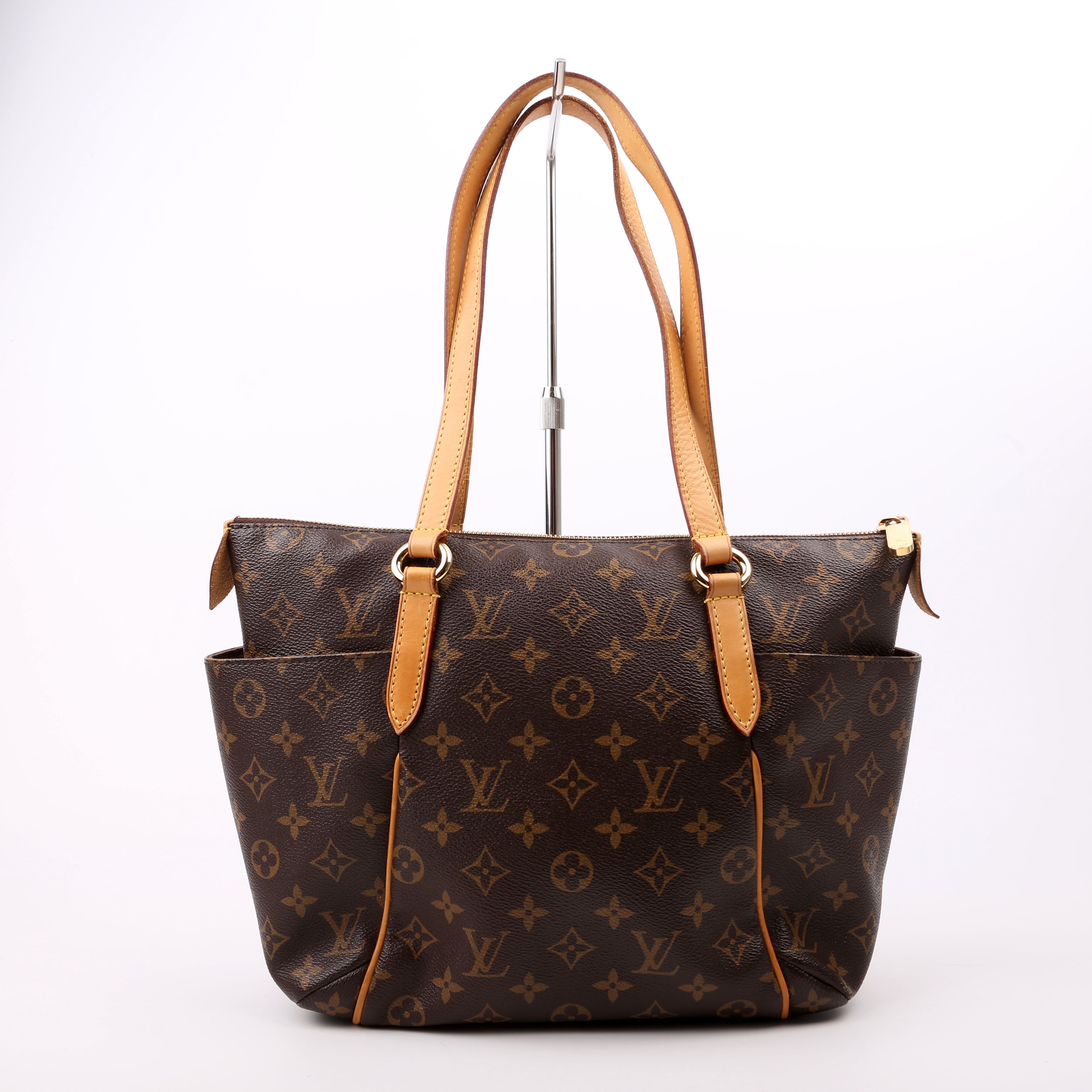 Totally PM Monogram