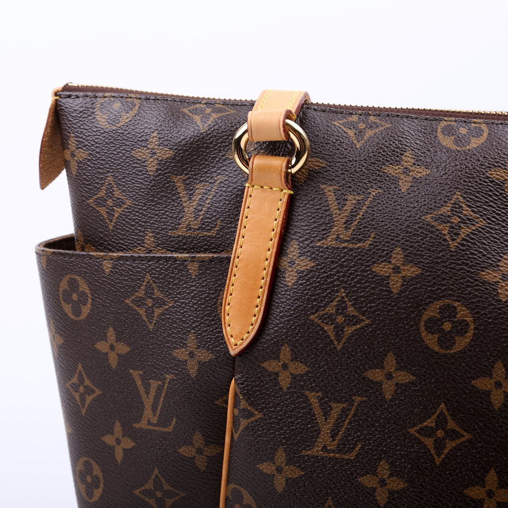 Totally PM Monogram