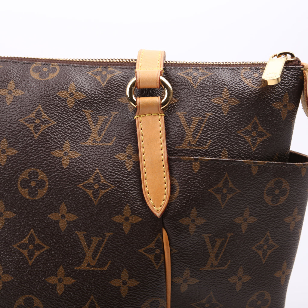 Totally PM Monogram