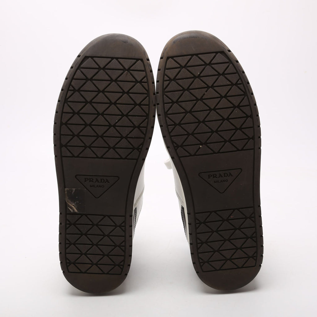 Downtown Sneakers Size 37.5 Black and White