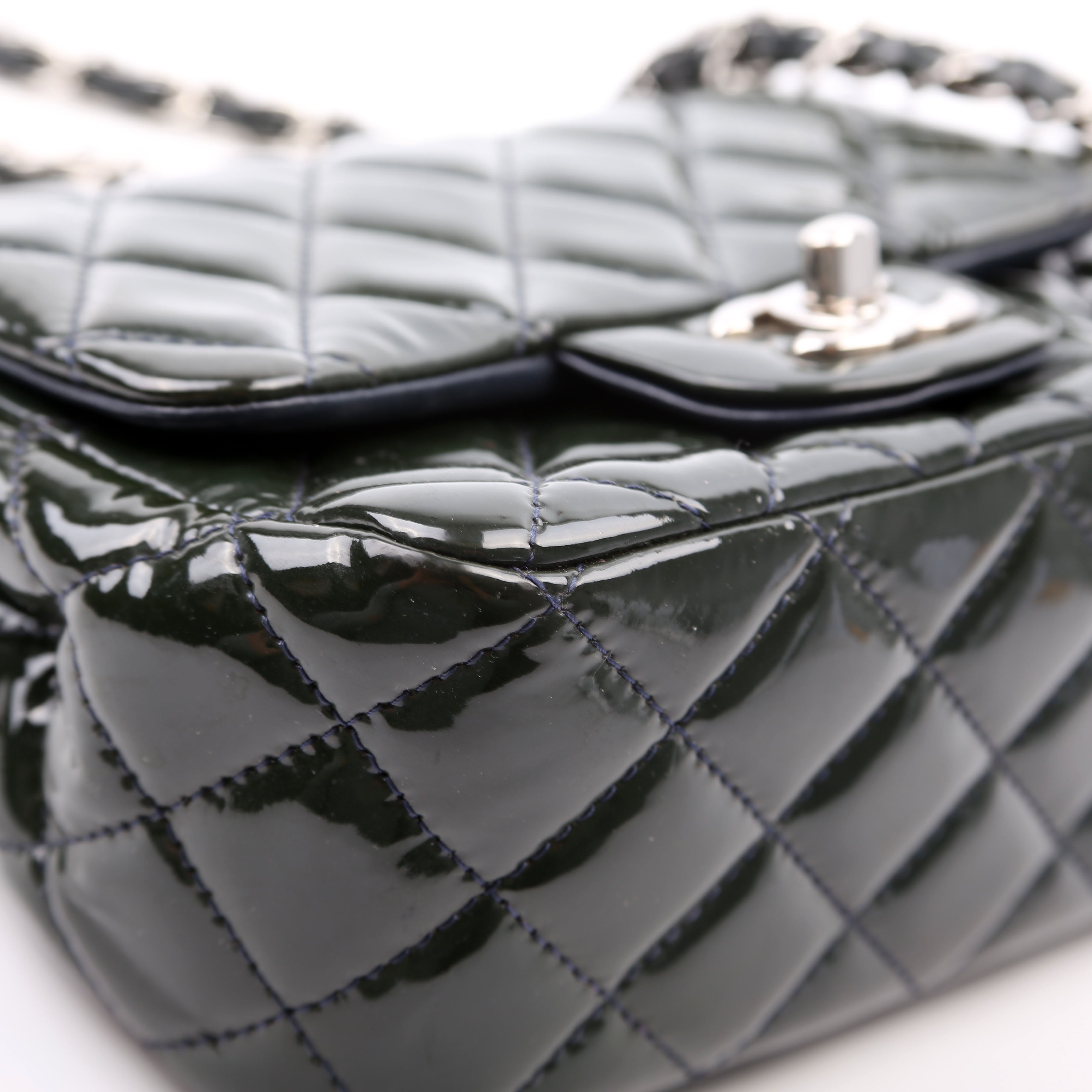 Classic Flap Mini Square Patent 19M Green