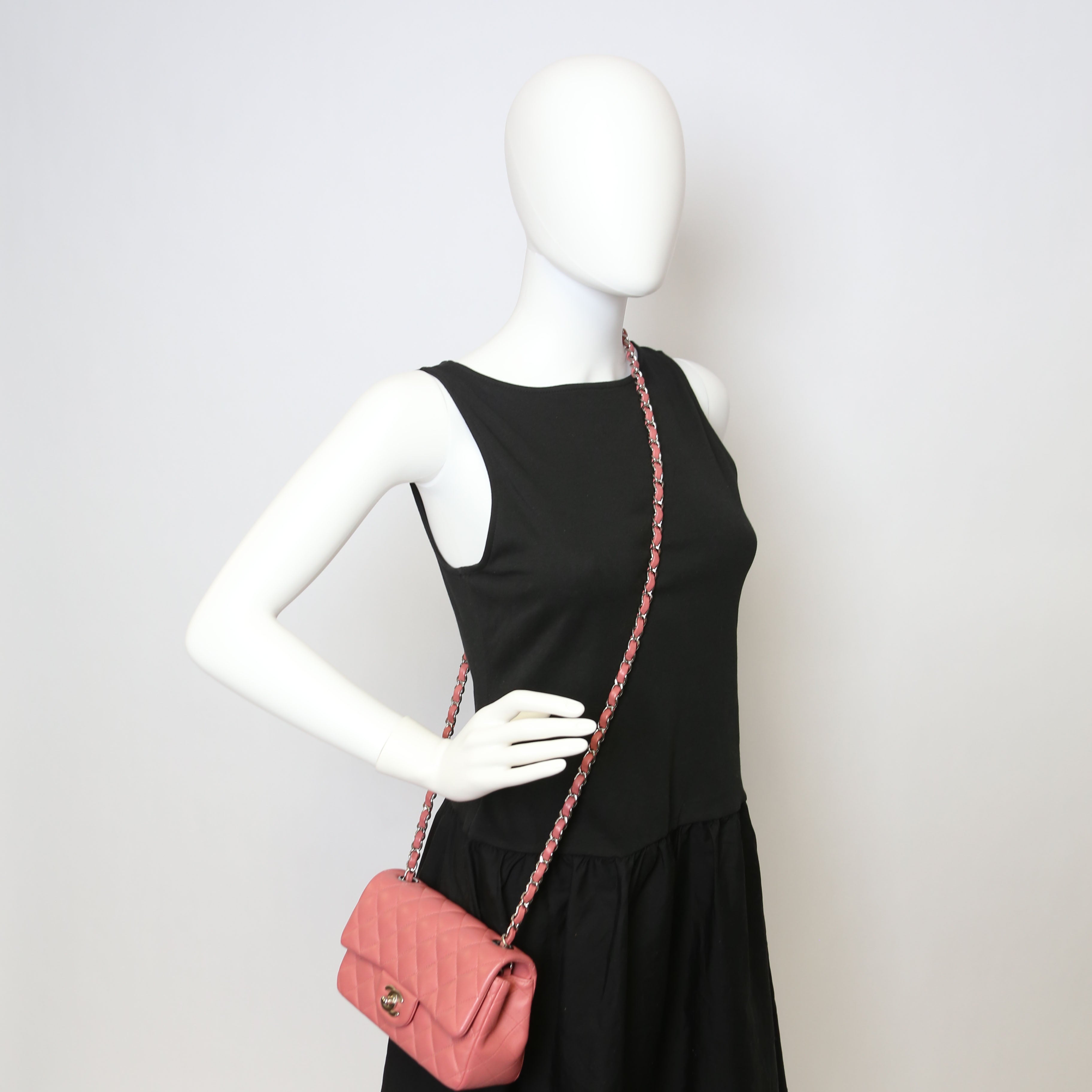 Classic Flap Mini Rectangle Lambskin Pink 28M