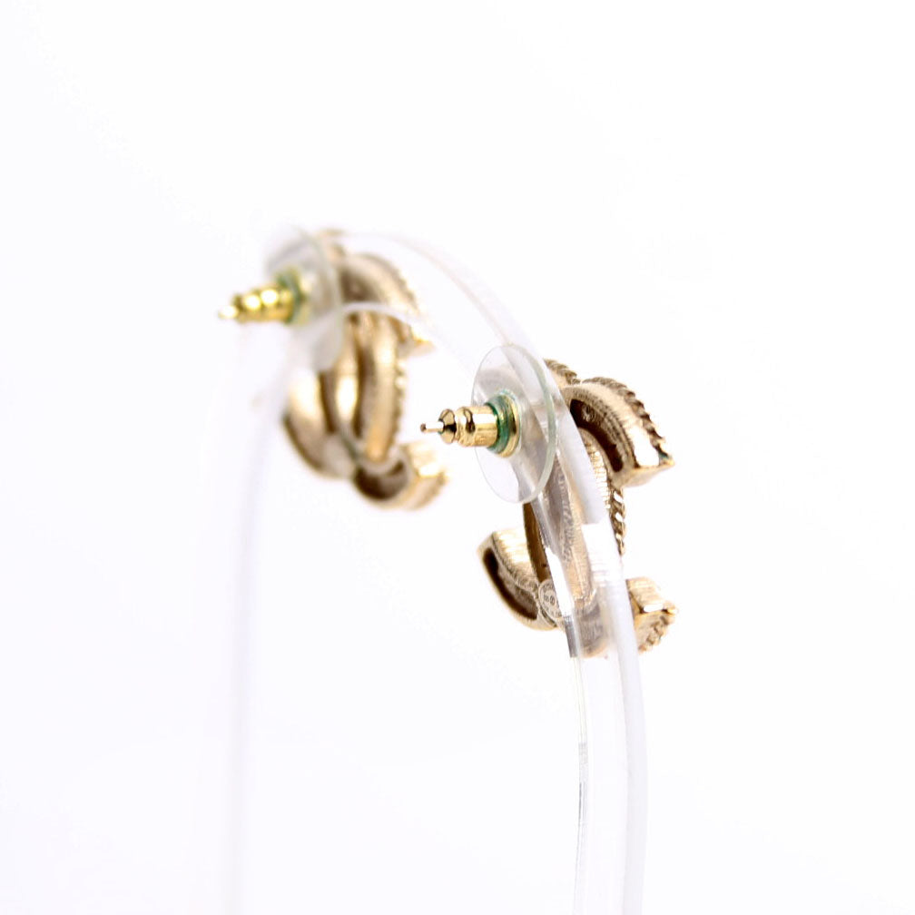 Crystal/Pearly CC Medium Stud Earrings Gold