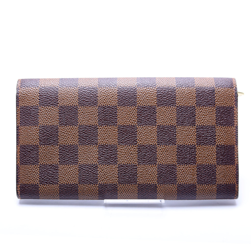 Sarah Wallet Ebene