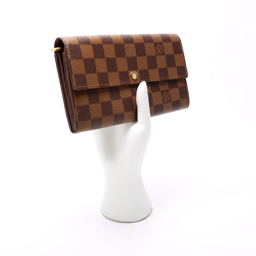Sarah Wallet Ebene