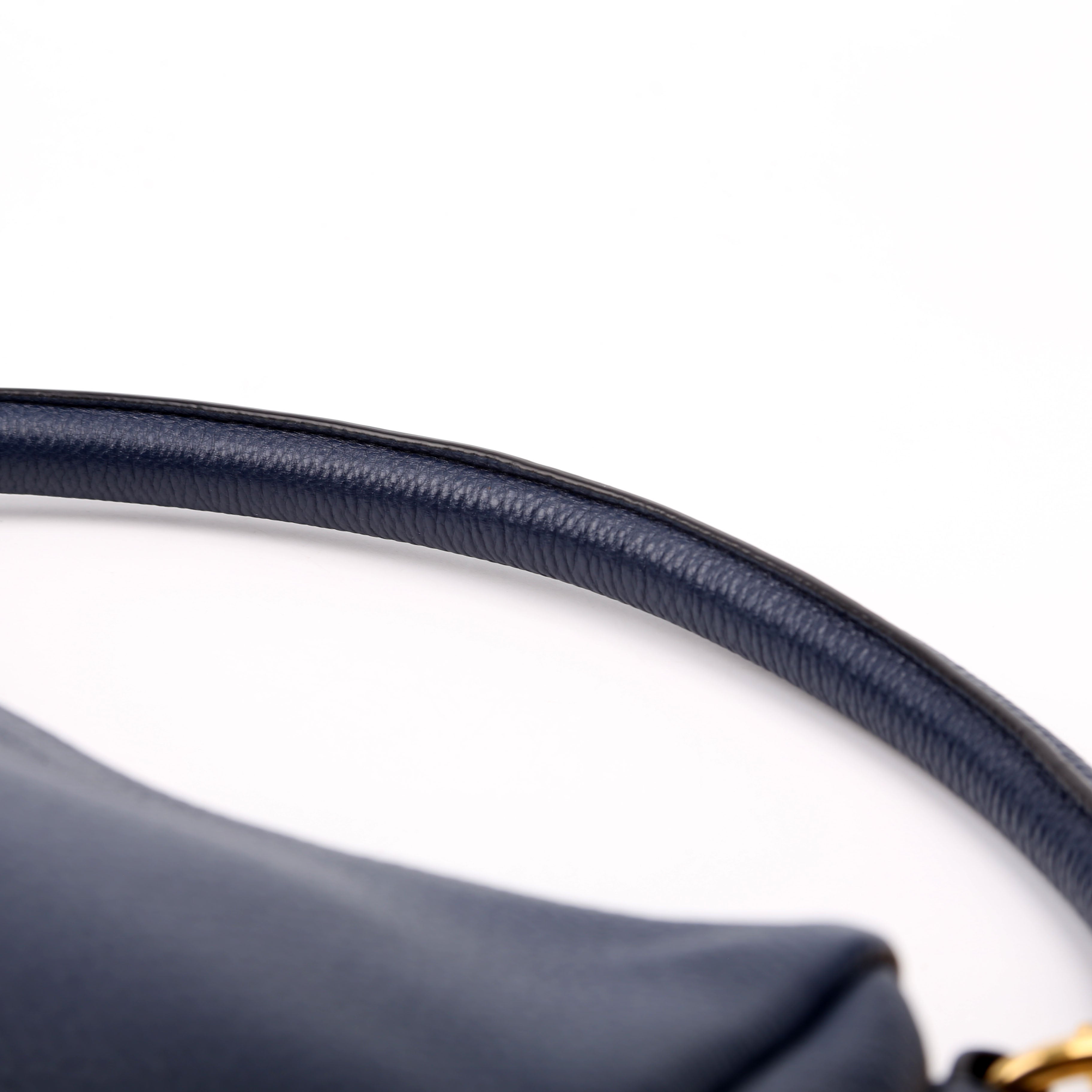 Vitello Phenix Hobo Navy
