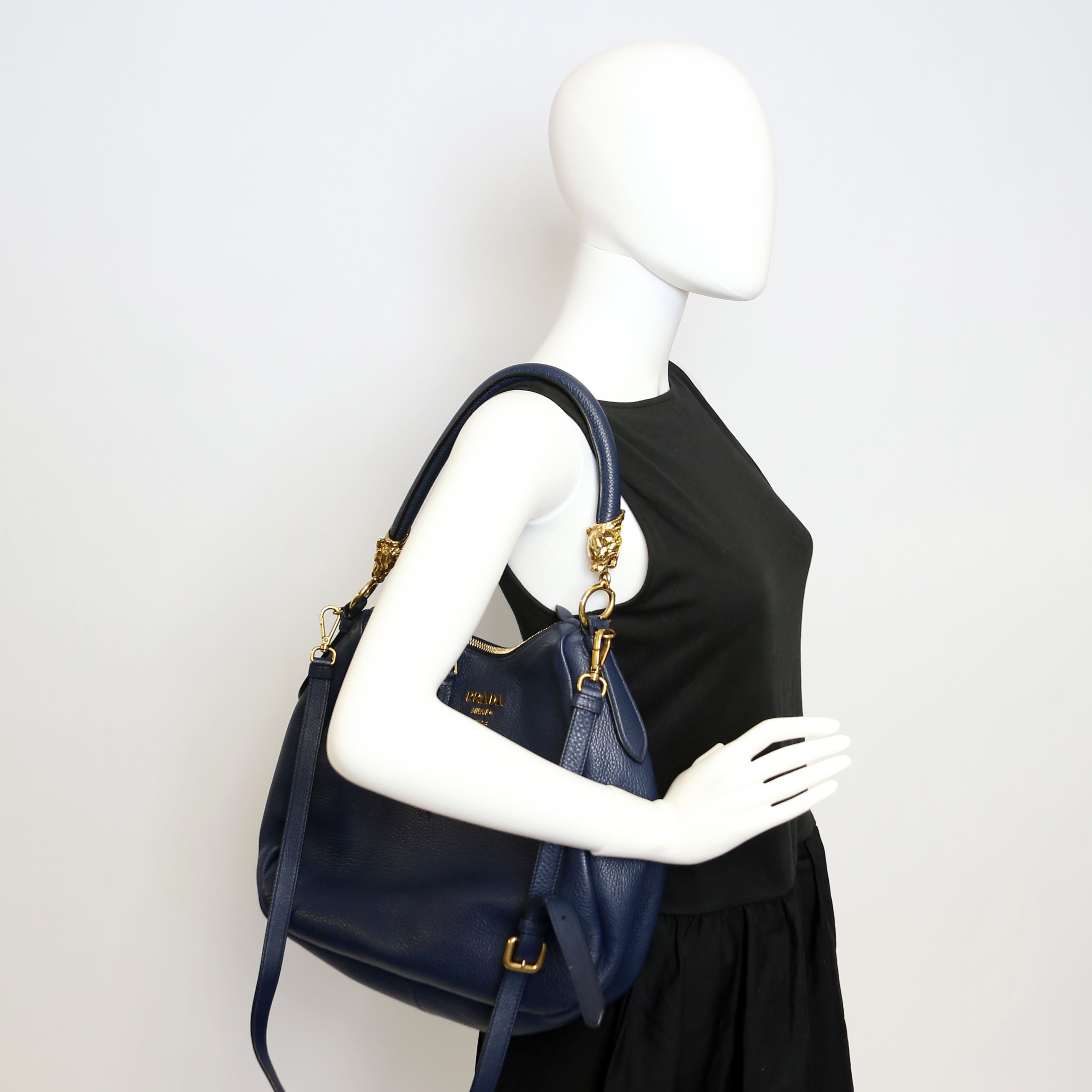 Vitello Phenix Hobo Navy