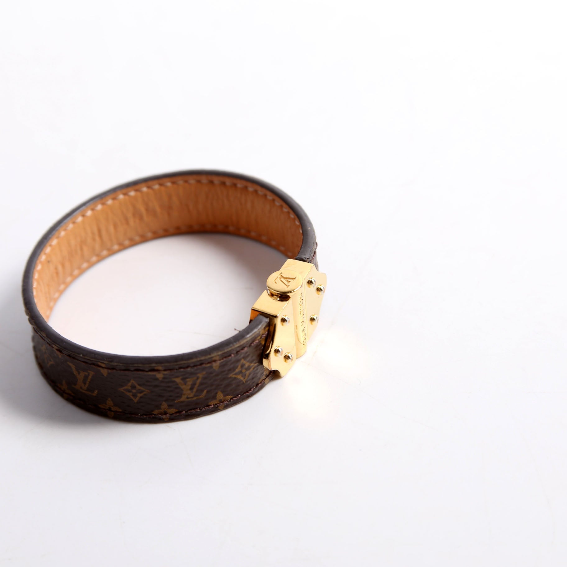 Historic Mini Monogram Size 17