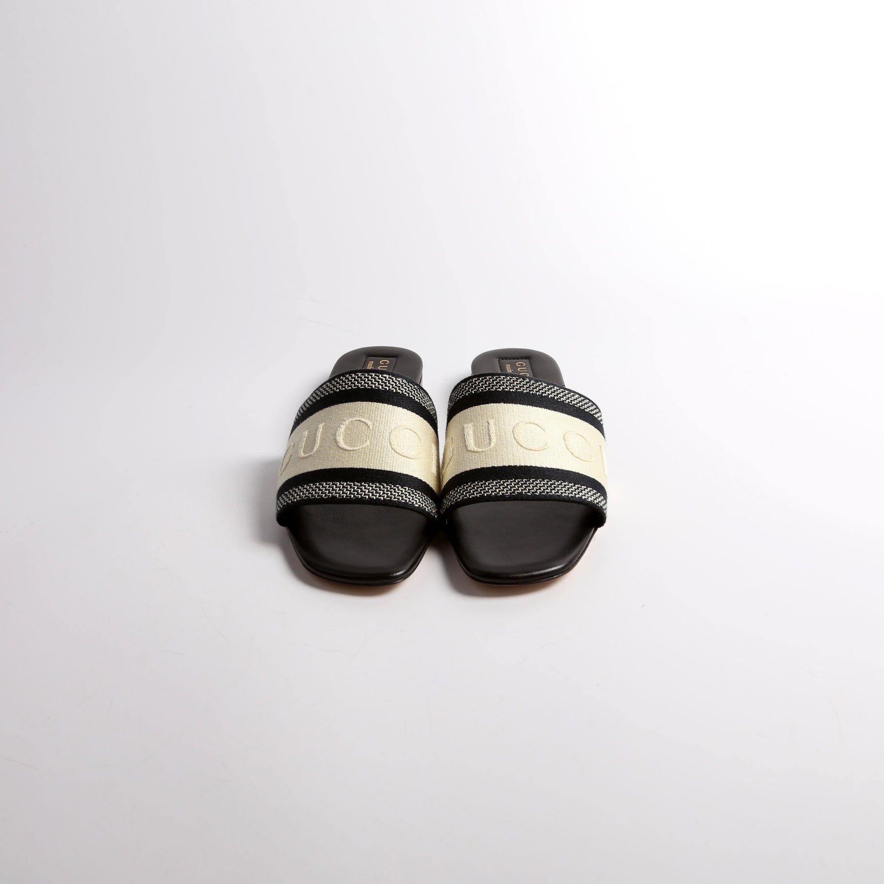 Jane Embossed Slide Sandals Size 38