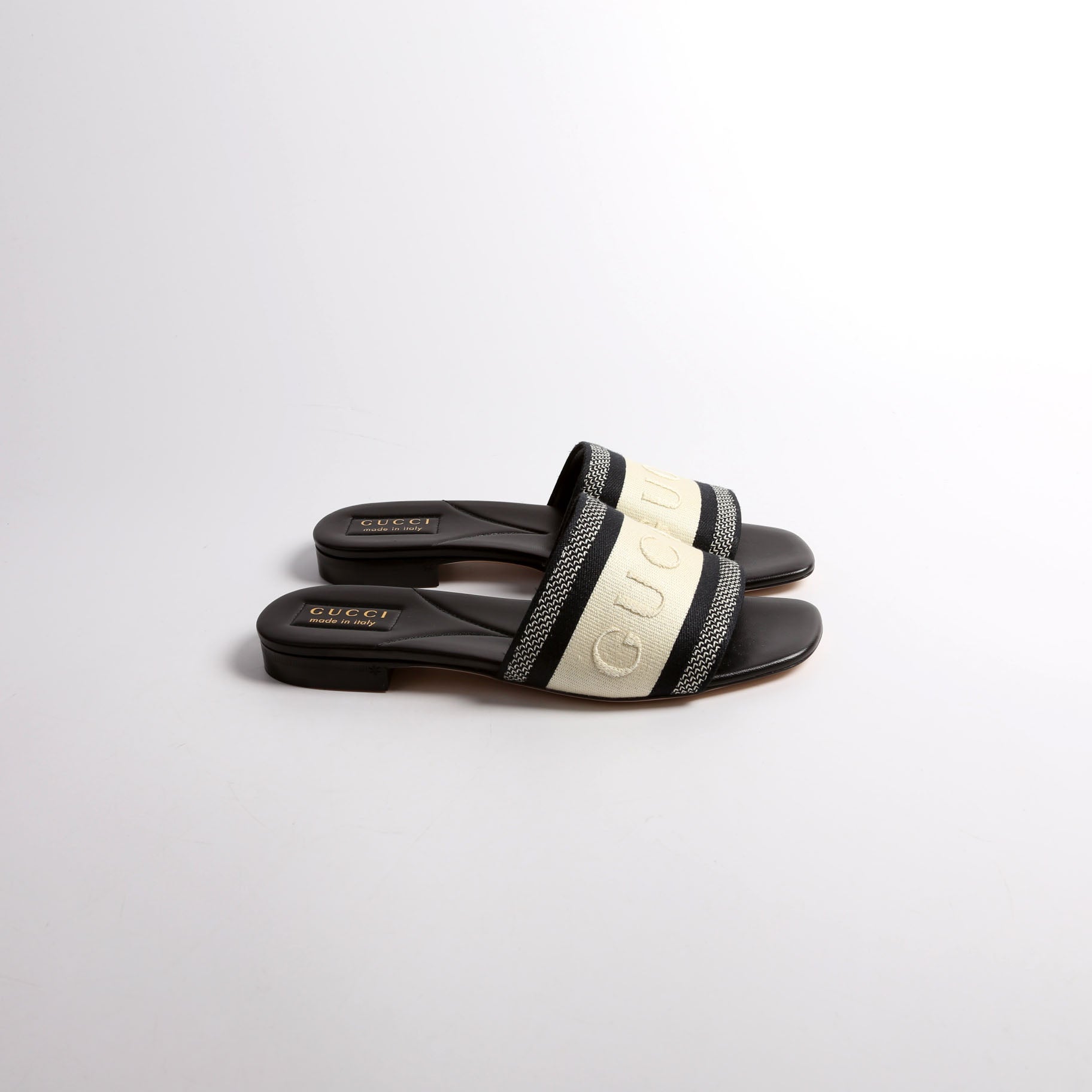 Jane Embossed Slide Sandals Size 38