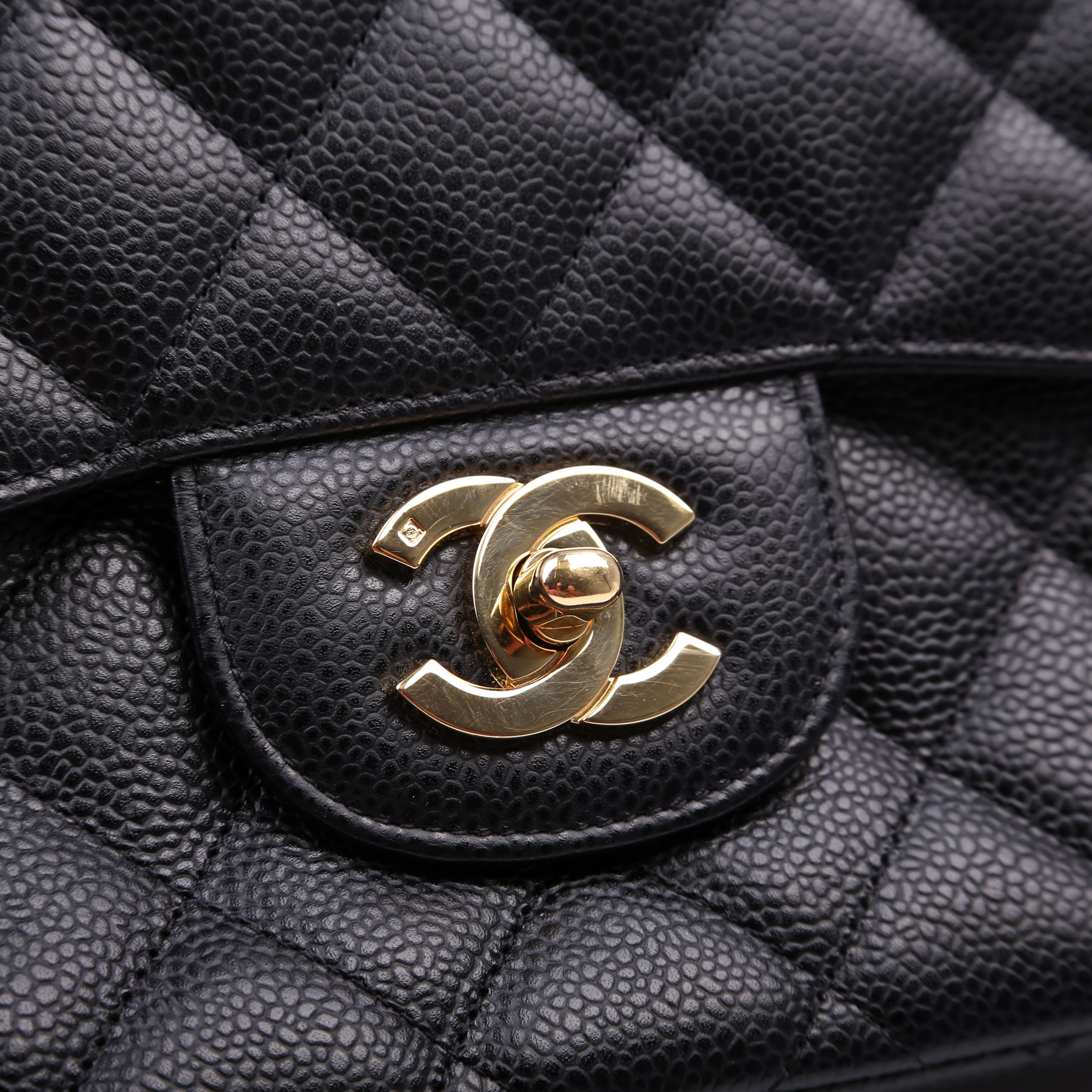 Classic Flap Jumbo Caviar Black