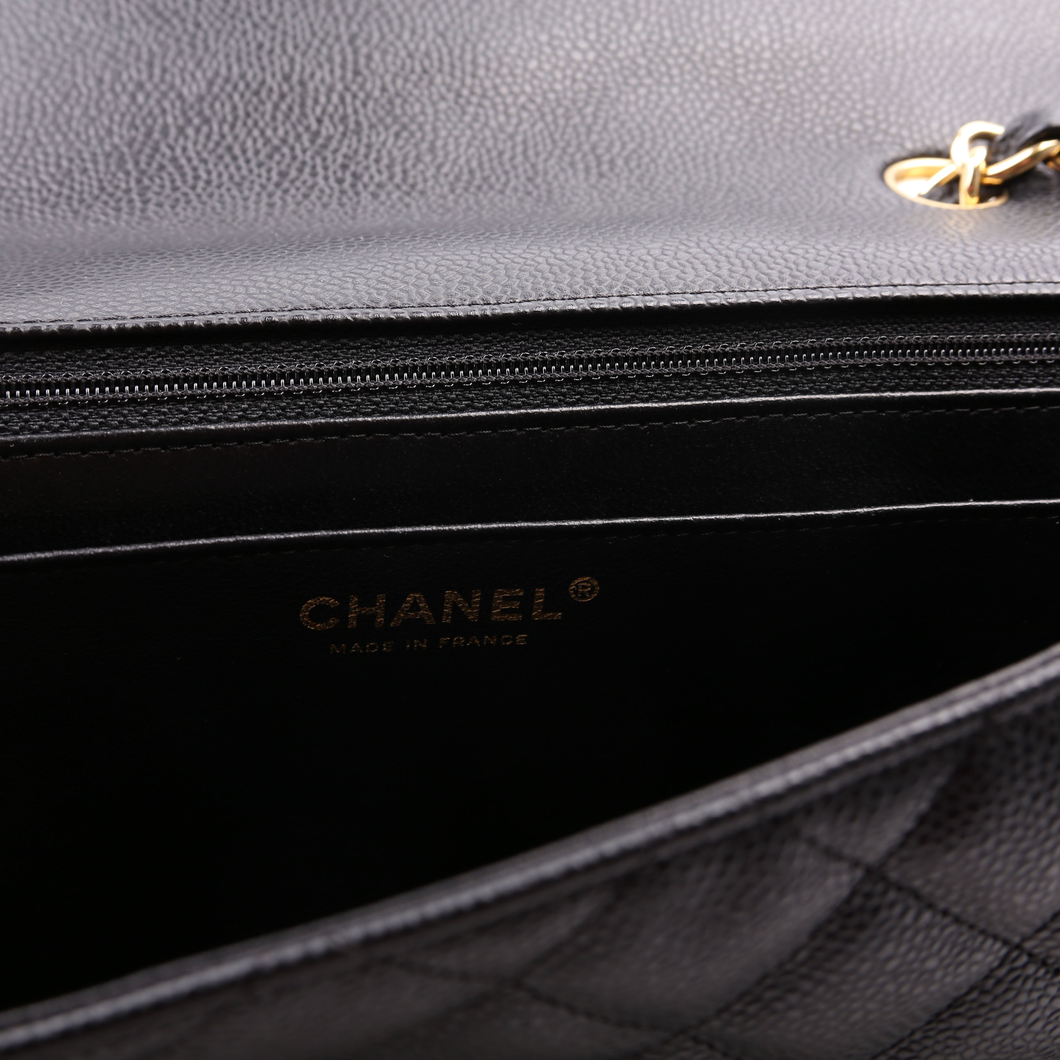 Classic Flap Jumbo Caviar Black