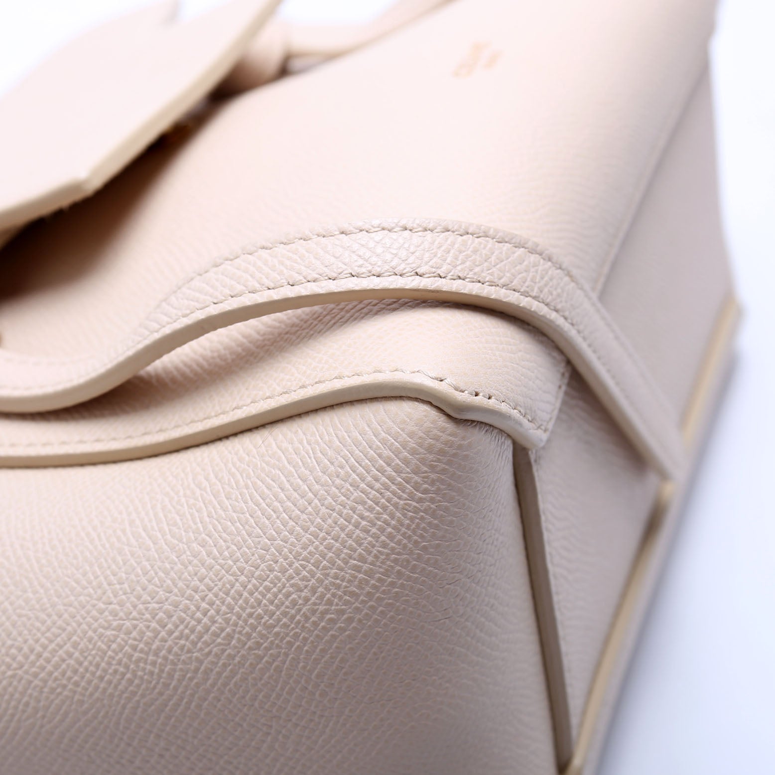 Belt Bag Nano Cream