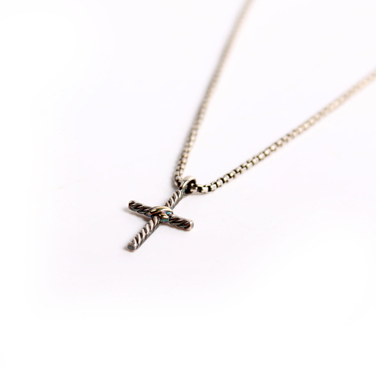 Petite X Cross Necklace 925/585