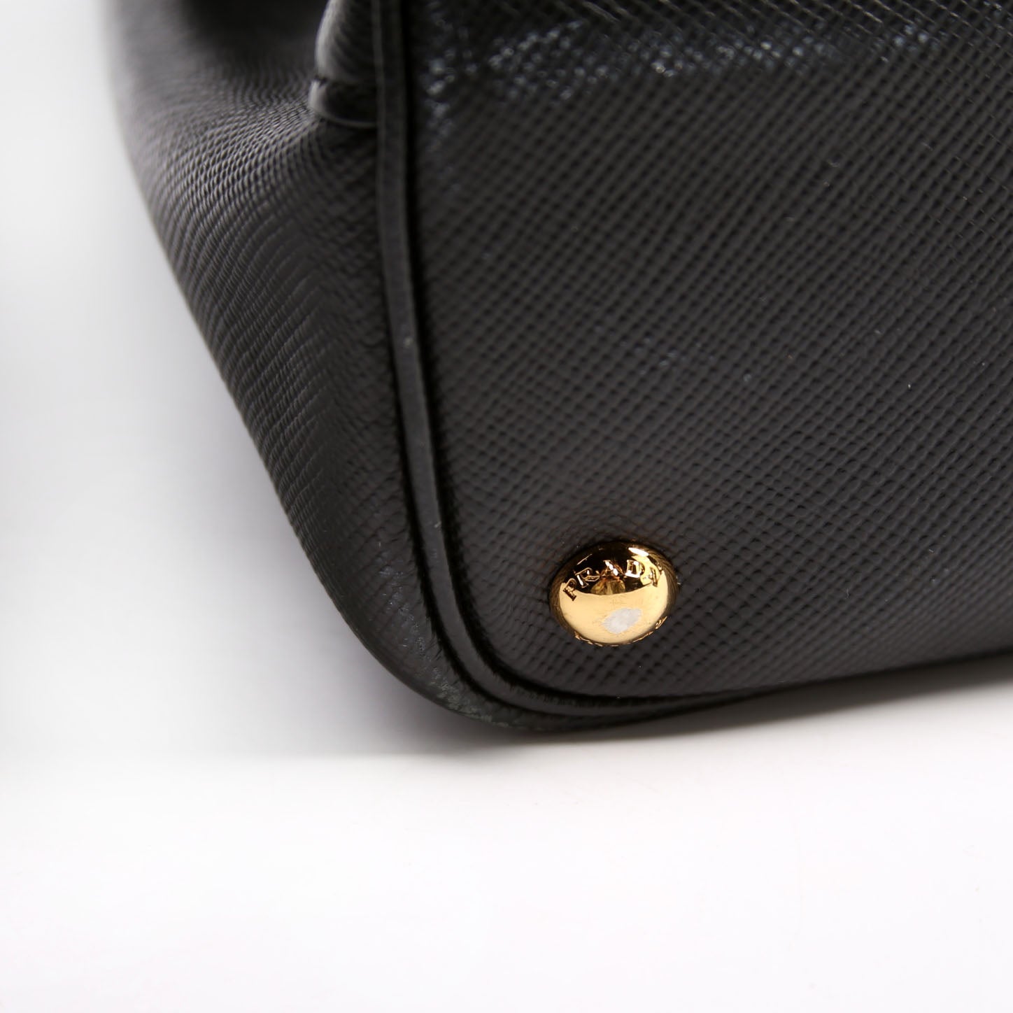 B2756T Saffiano Cuir Double Tote Medium Black
