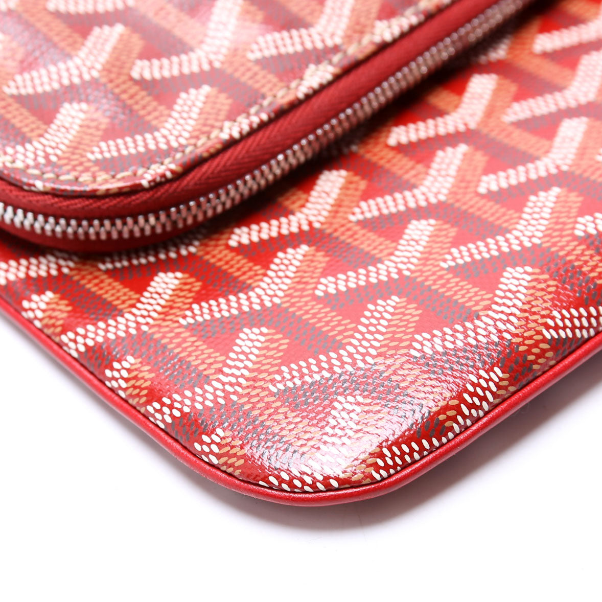 Saint Marie Clutch