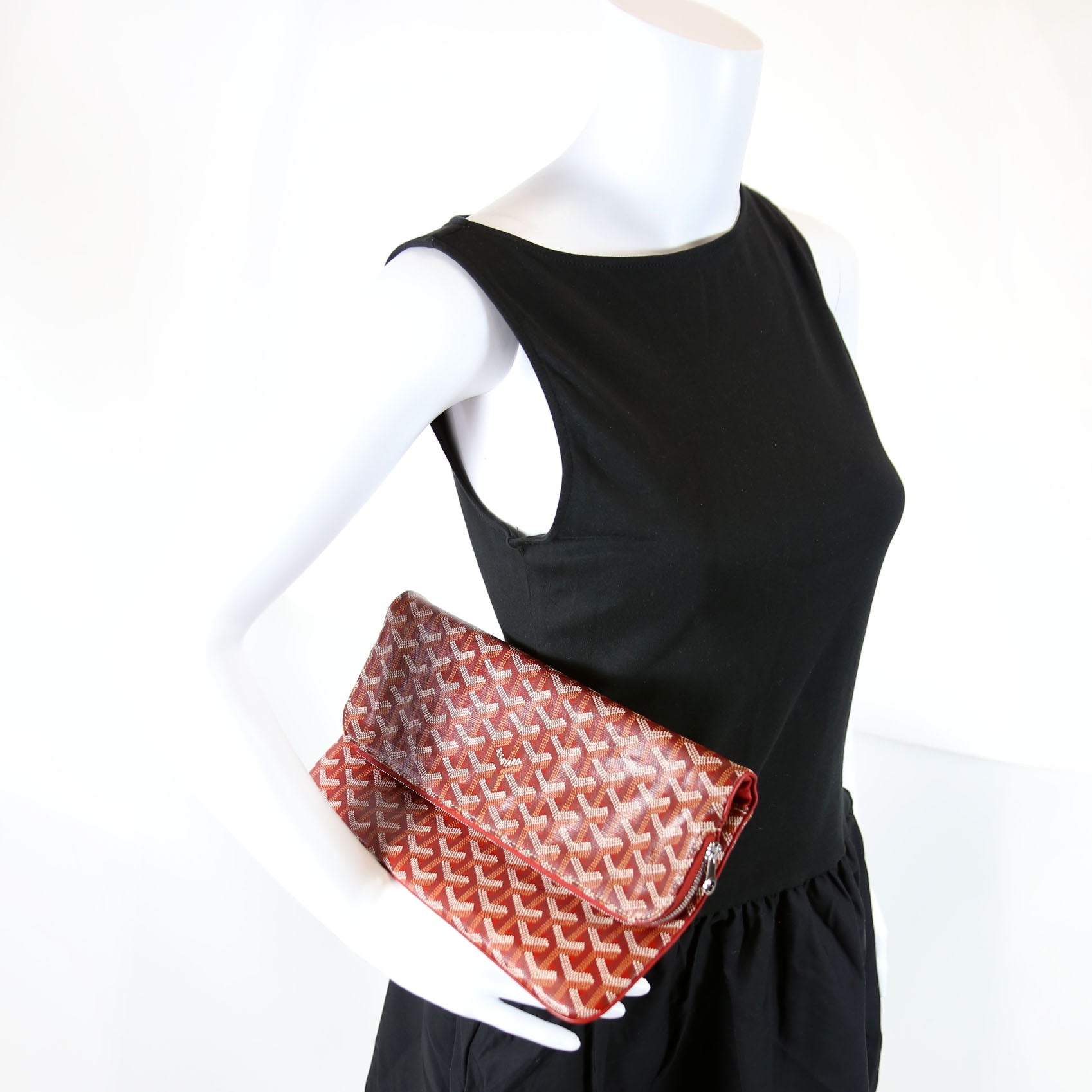 Saint Marie Clutch