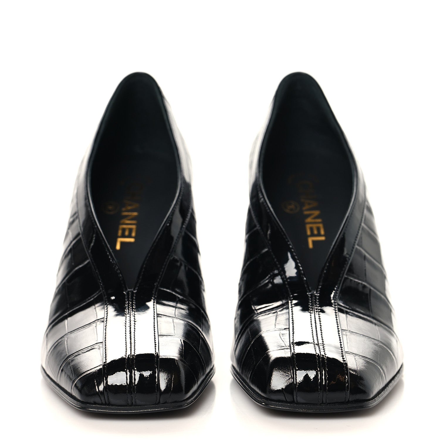 Crocodile Embossed Patent Calfskin Pumps 38.5 Black