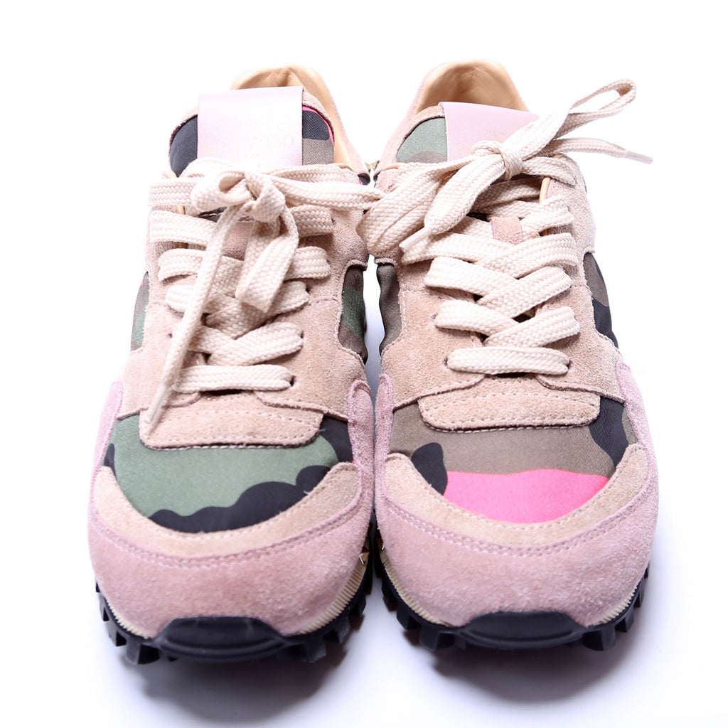 Rockstud Sneakers Size 35