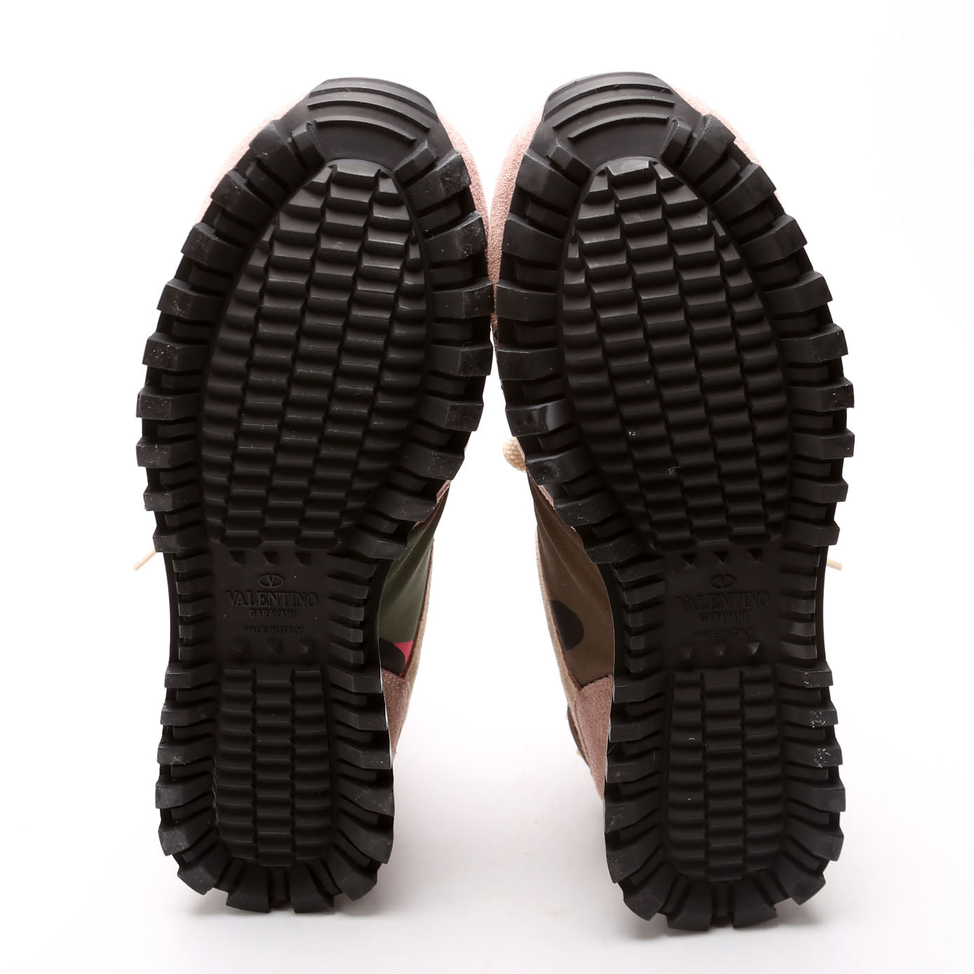 Rockstud Sneakers Size 35