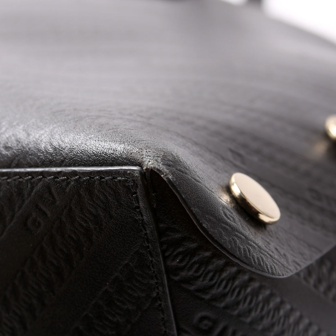 Chain Emb Bond Shopper Medium Calfskin Black