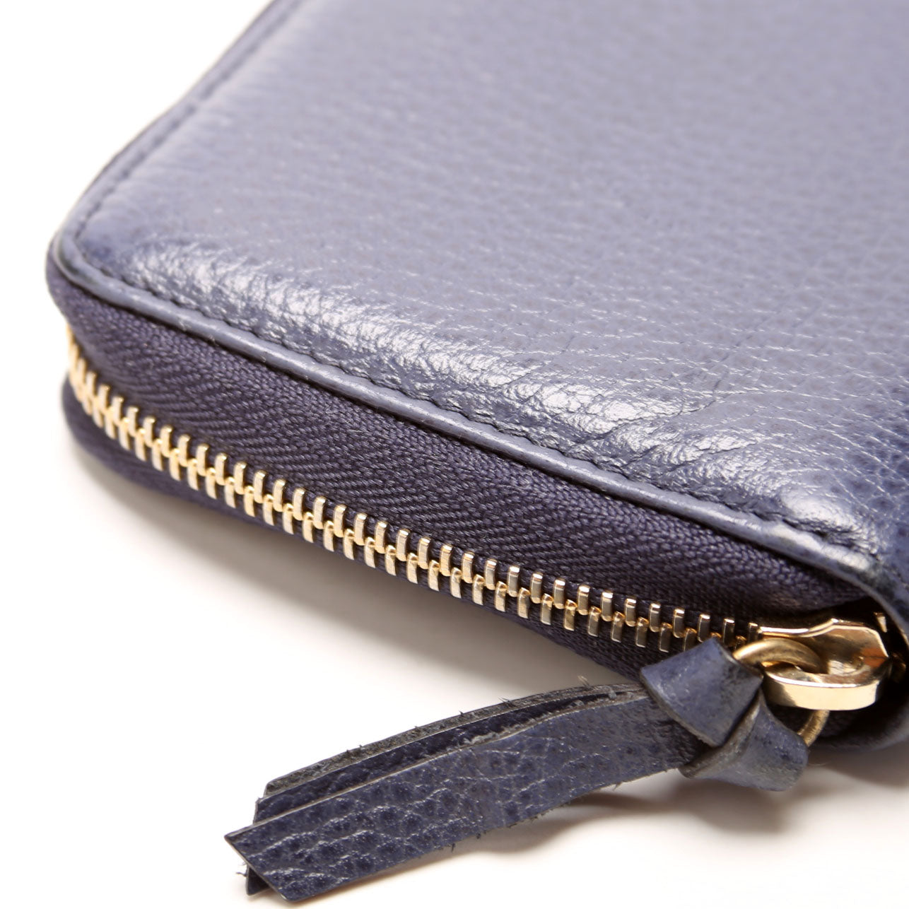 354497 Compact Leather Zip Wallet Navy