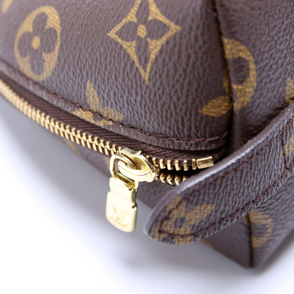 Trousse Demi Ronde Monogram 23