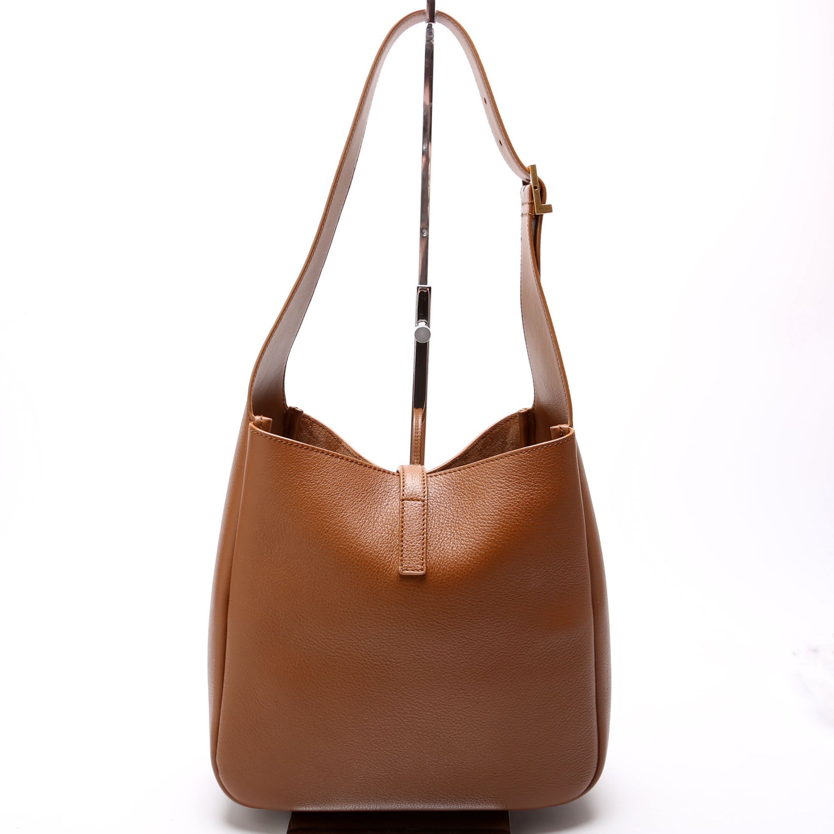 713938 Le 5 A 7 Supple Small Hobo Brown