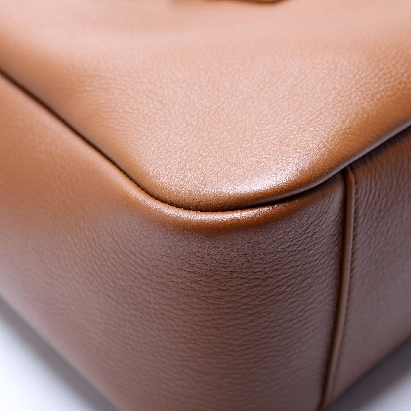 713938 Le 5 A 7 Supple Small Hobo Brown