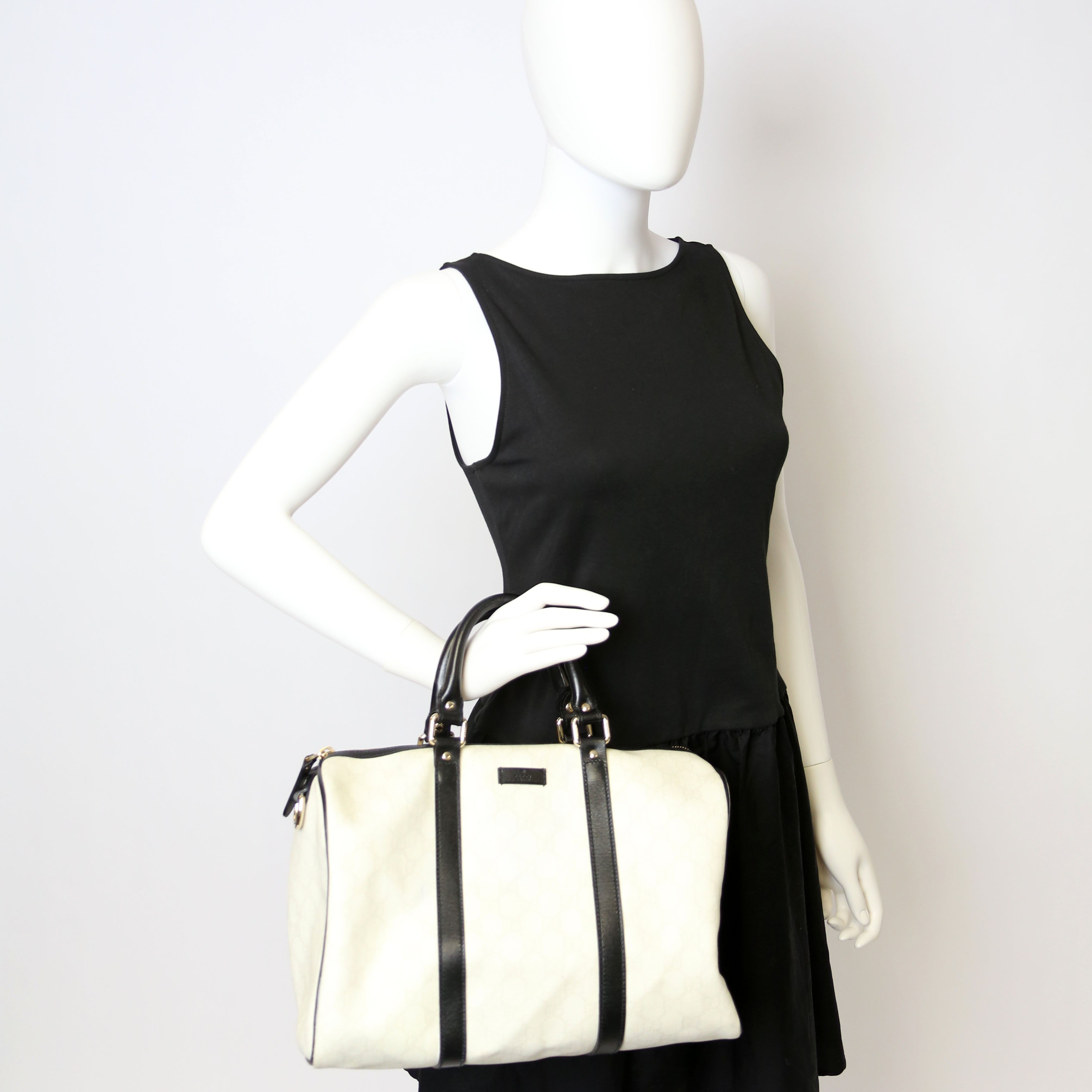 193603 Joy Boston Bag White/Black