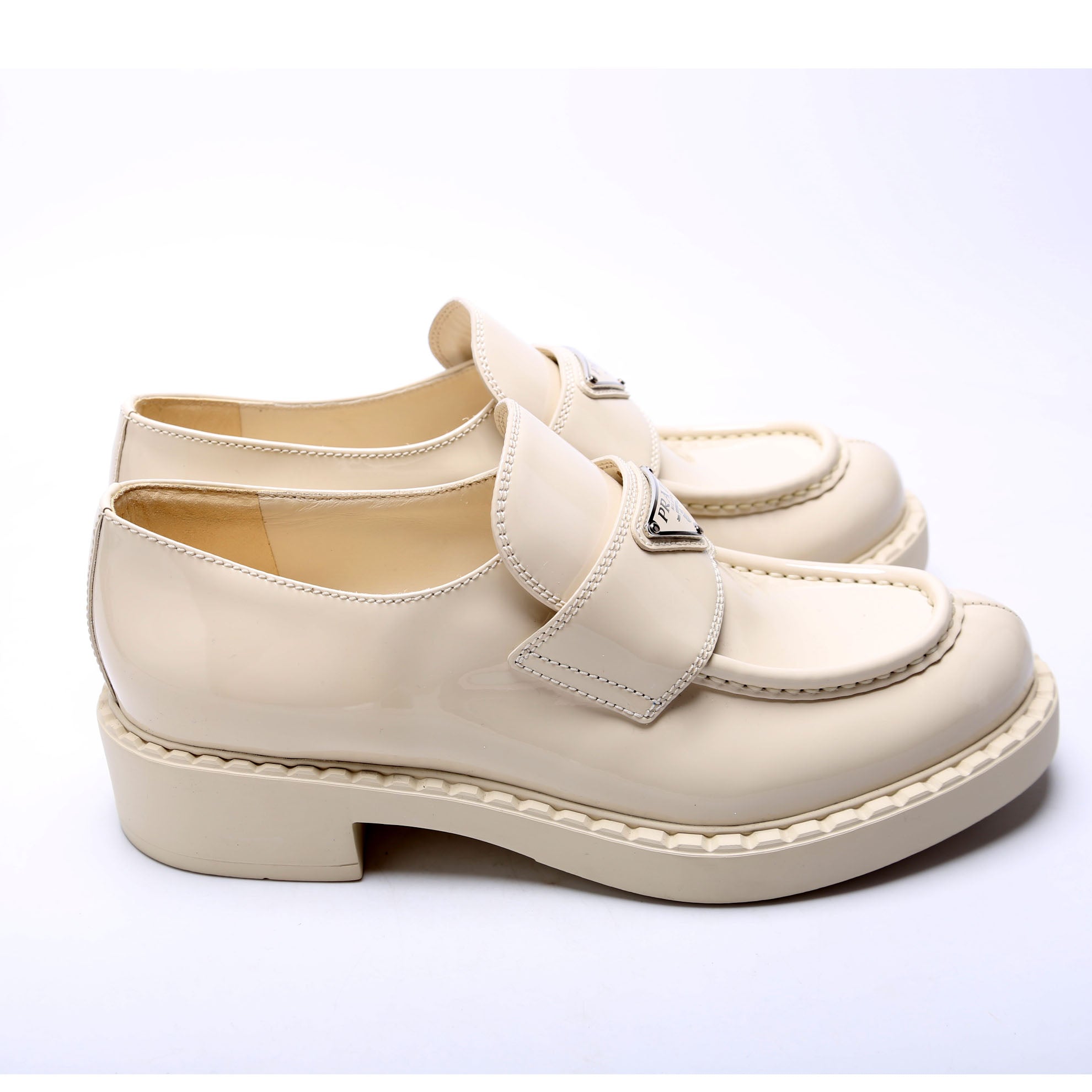Triangle Logo Pat Loafers Size 39 Cream