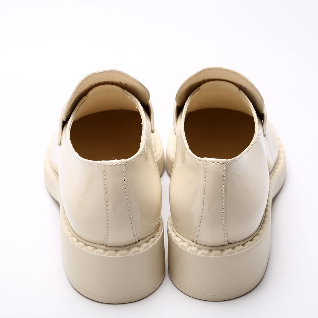 Triangle Logo Pat Loafers Size 39 Cream