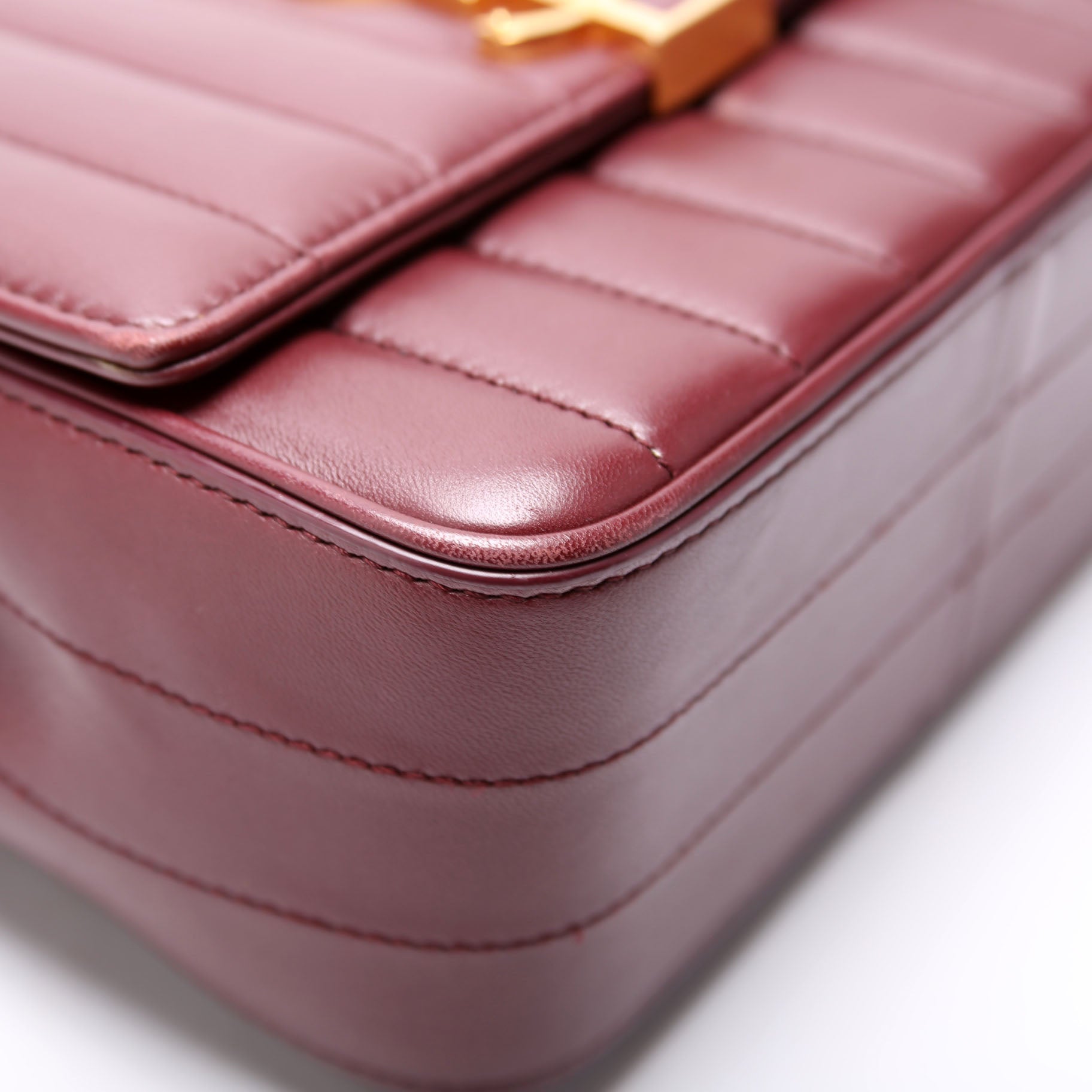 Vicky Chain Medium 532612 Burgundy/Gold