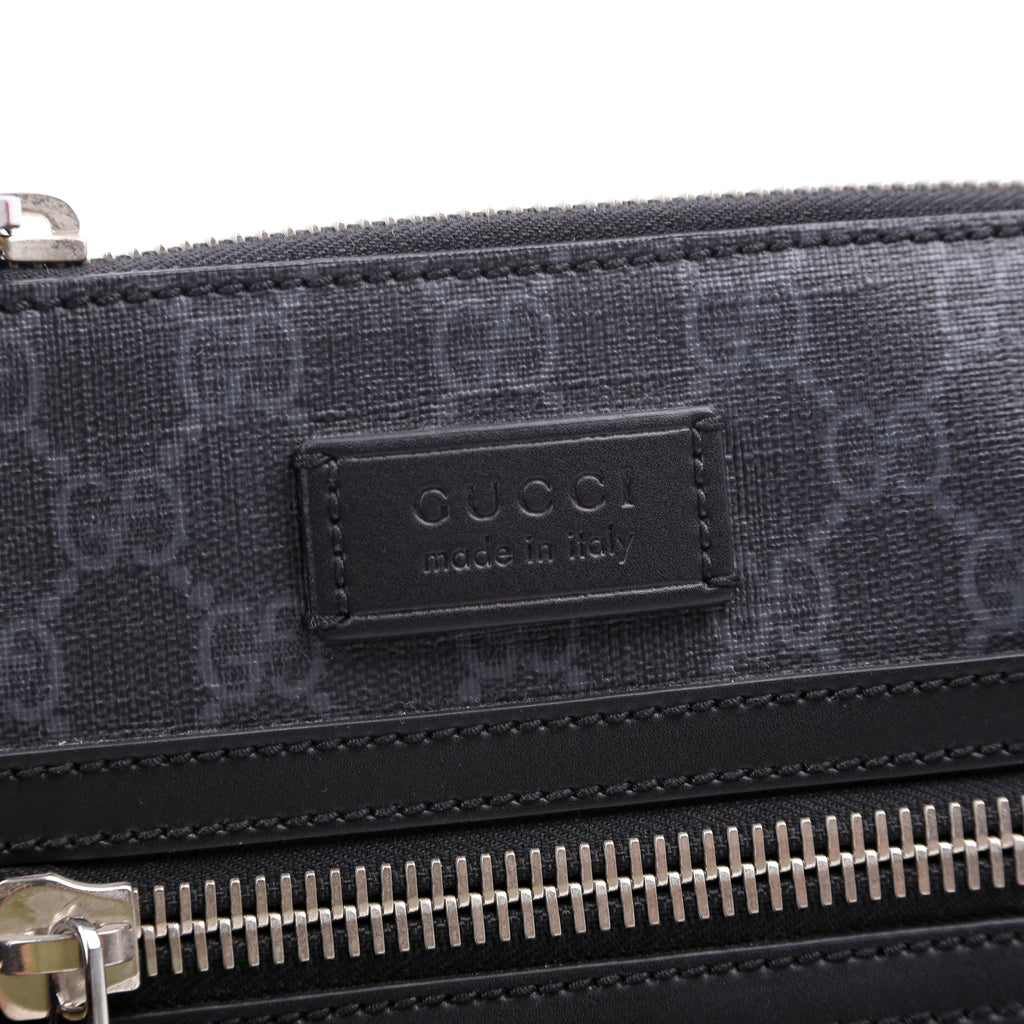 Gucci 523599 Supreme Messenger Bag Black