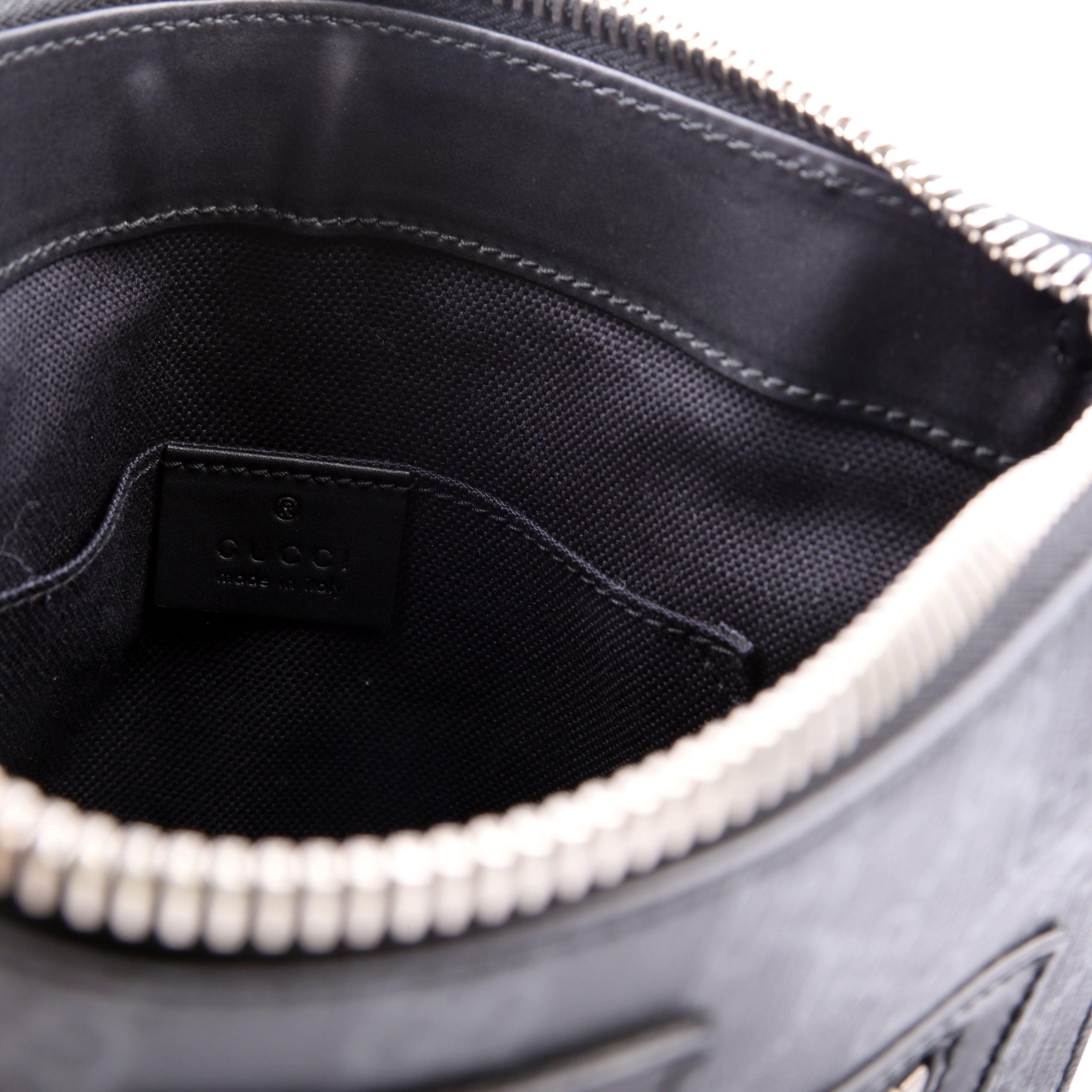 Gucci 523599 Supreme Messenger Bag Black